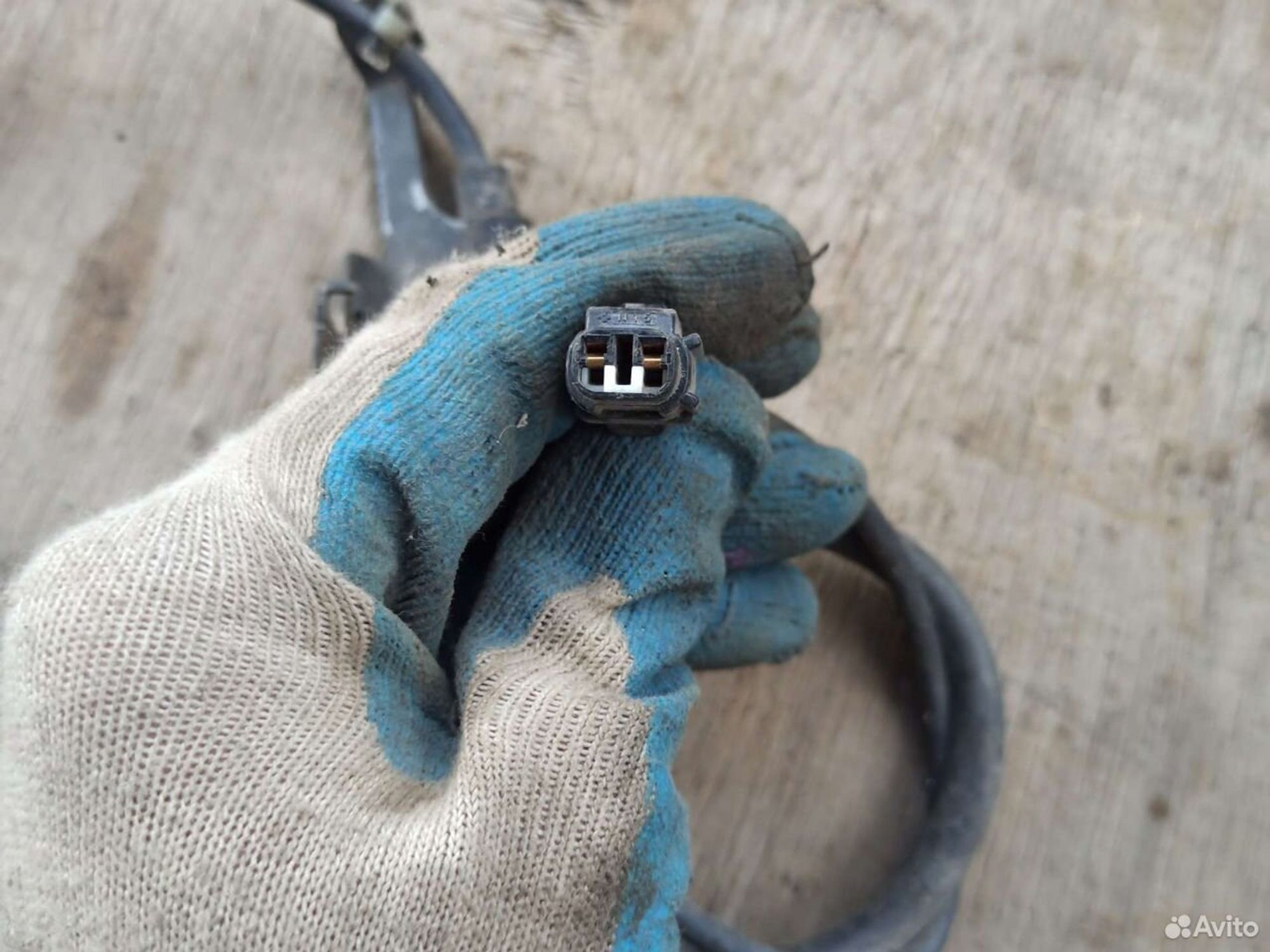 Датчик ABS Toyota Porte nnp 11 передний правый, 800 рублей, Ленина