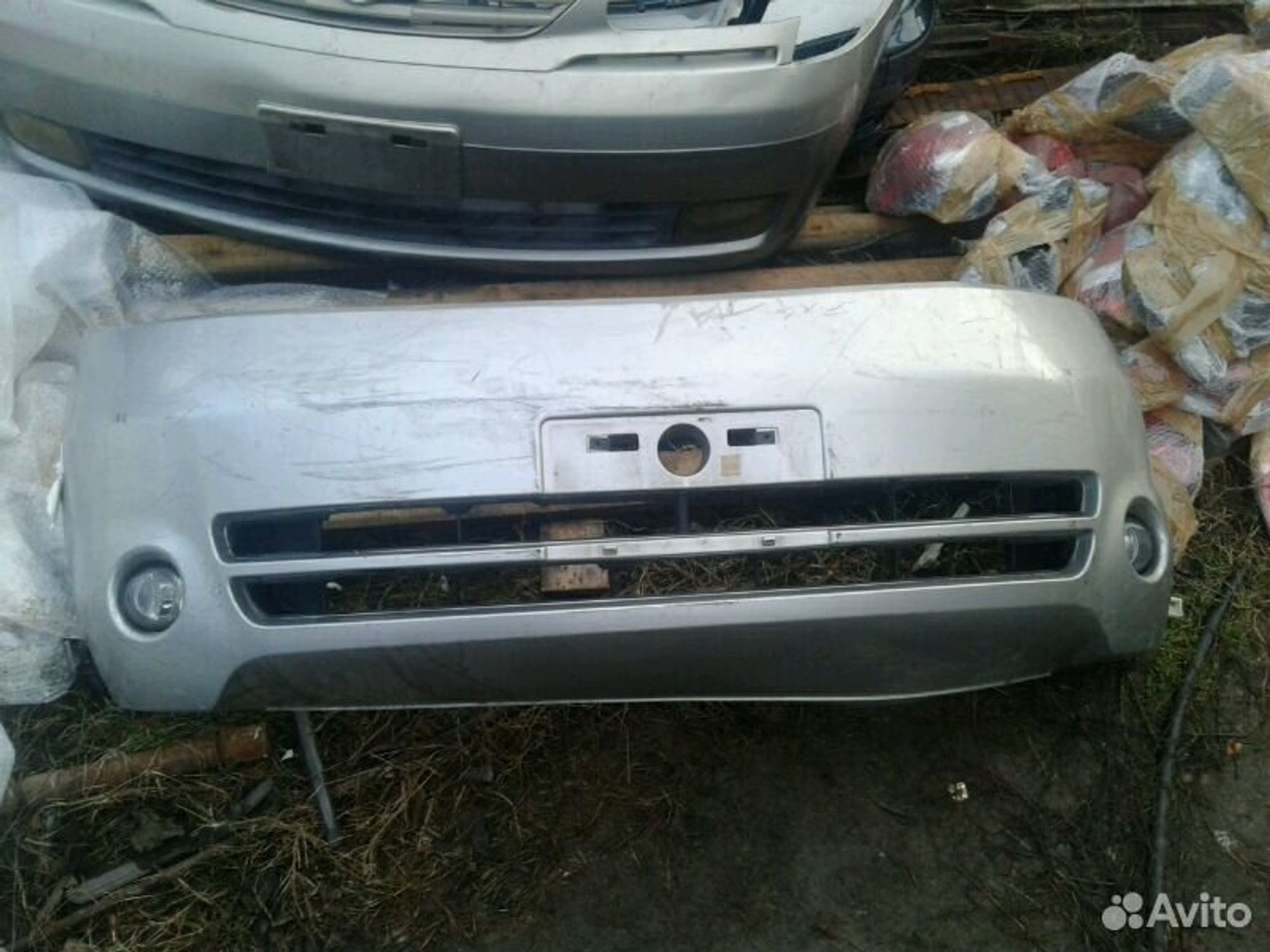 Бампер передний Nissan Serena, 4500 рублей, Ленина