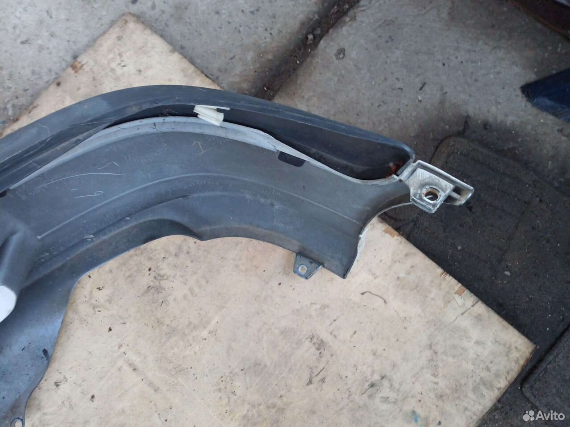 Бампер передний Toyota raum exz10, 4500 рублей, Ленина