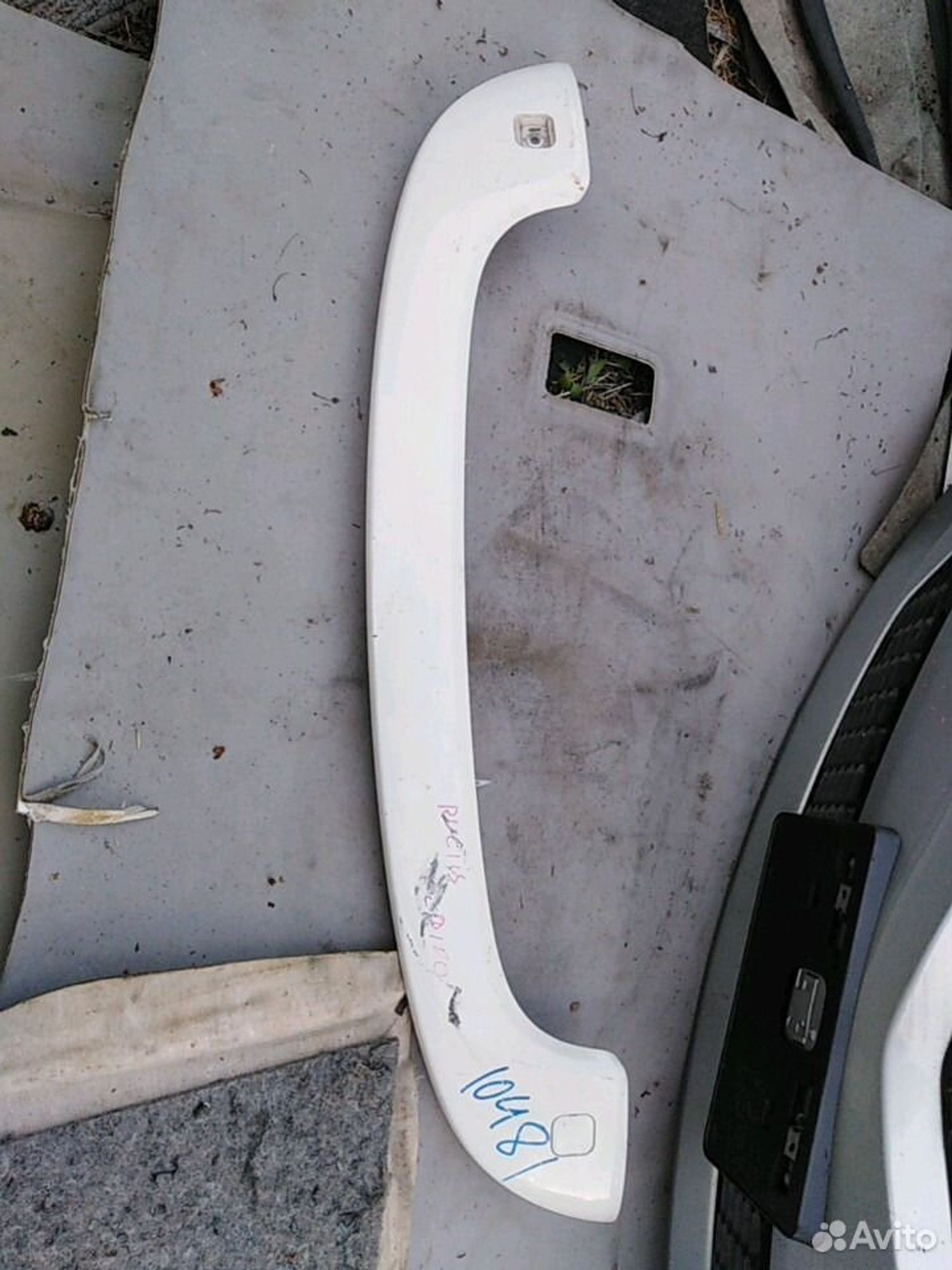 Спойлер Toyota Ractis, 1300 рублей, Ленина