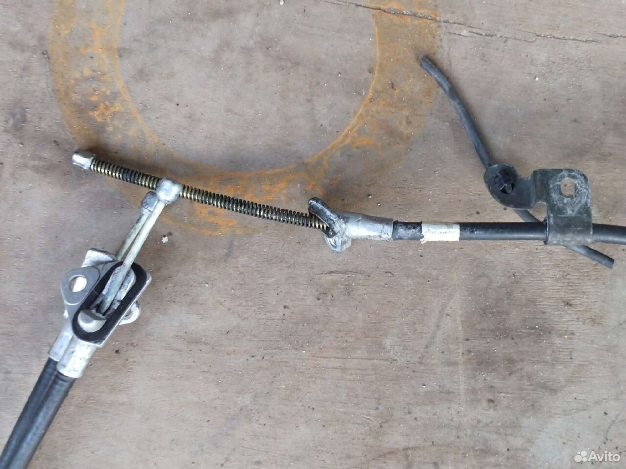 Трос ручника Toyota Ist, 2500 рублей, Ленина