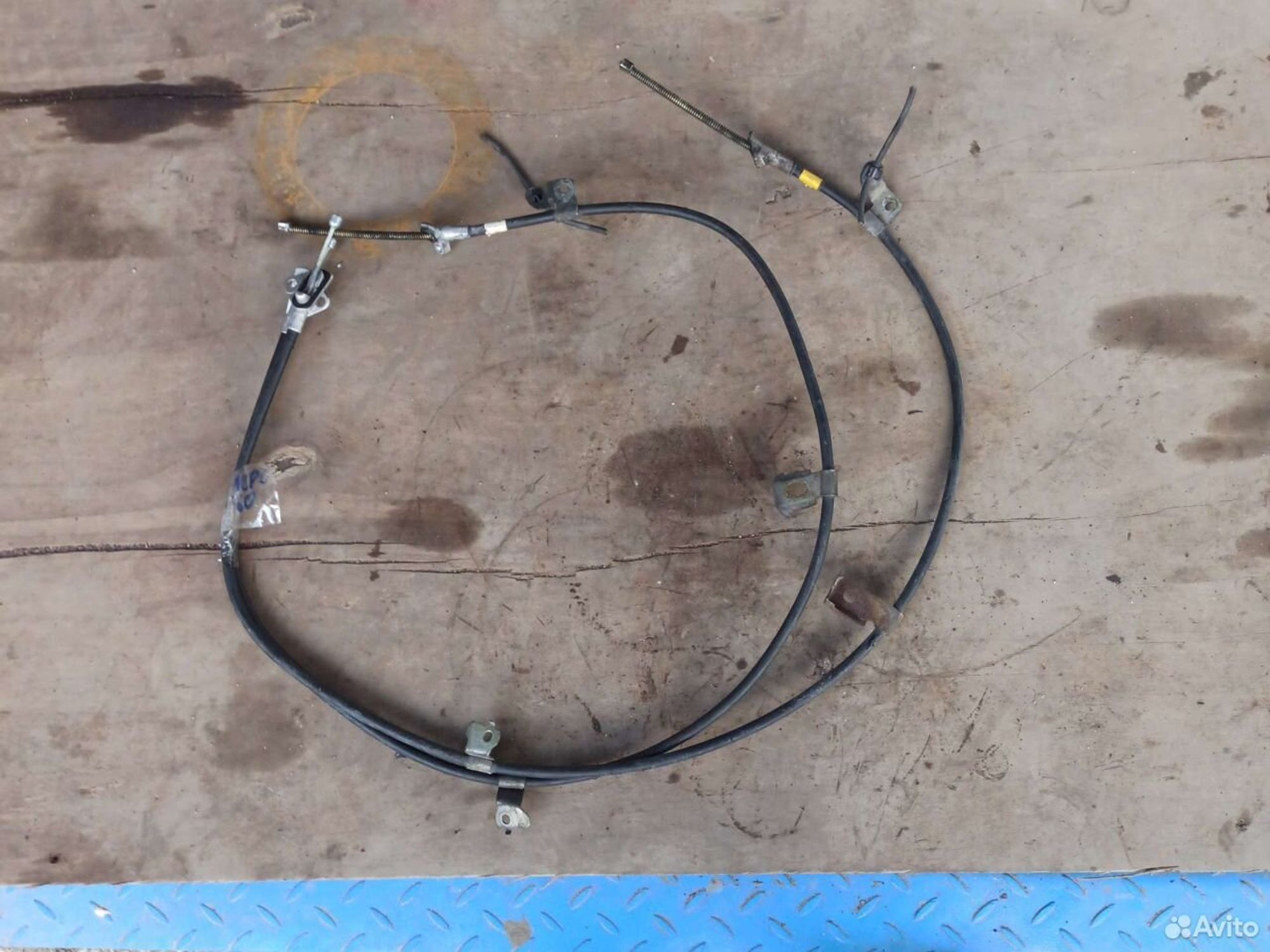 Трос ручника Toyota Ist, 2500 рублей, Ленина