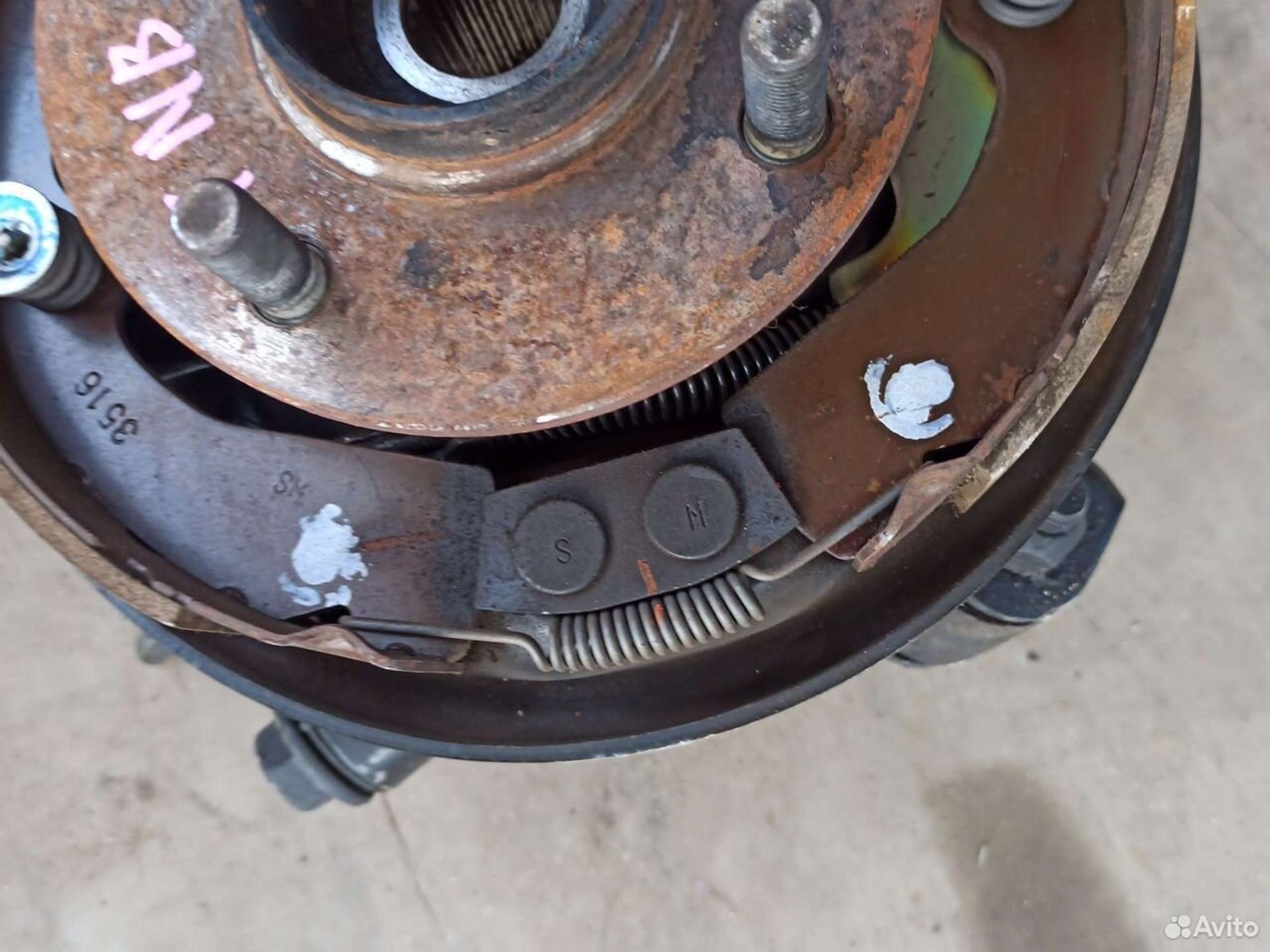 Ступица Nissan Sunny fnb15, задняя правая, 4500 рублей, Ленина