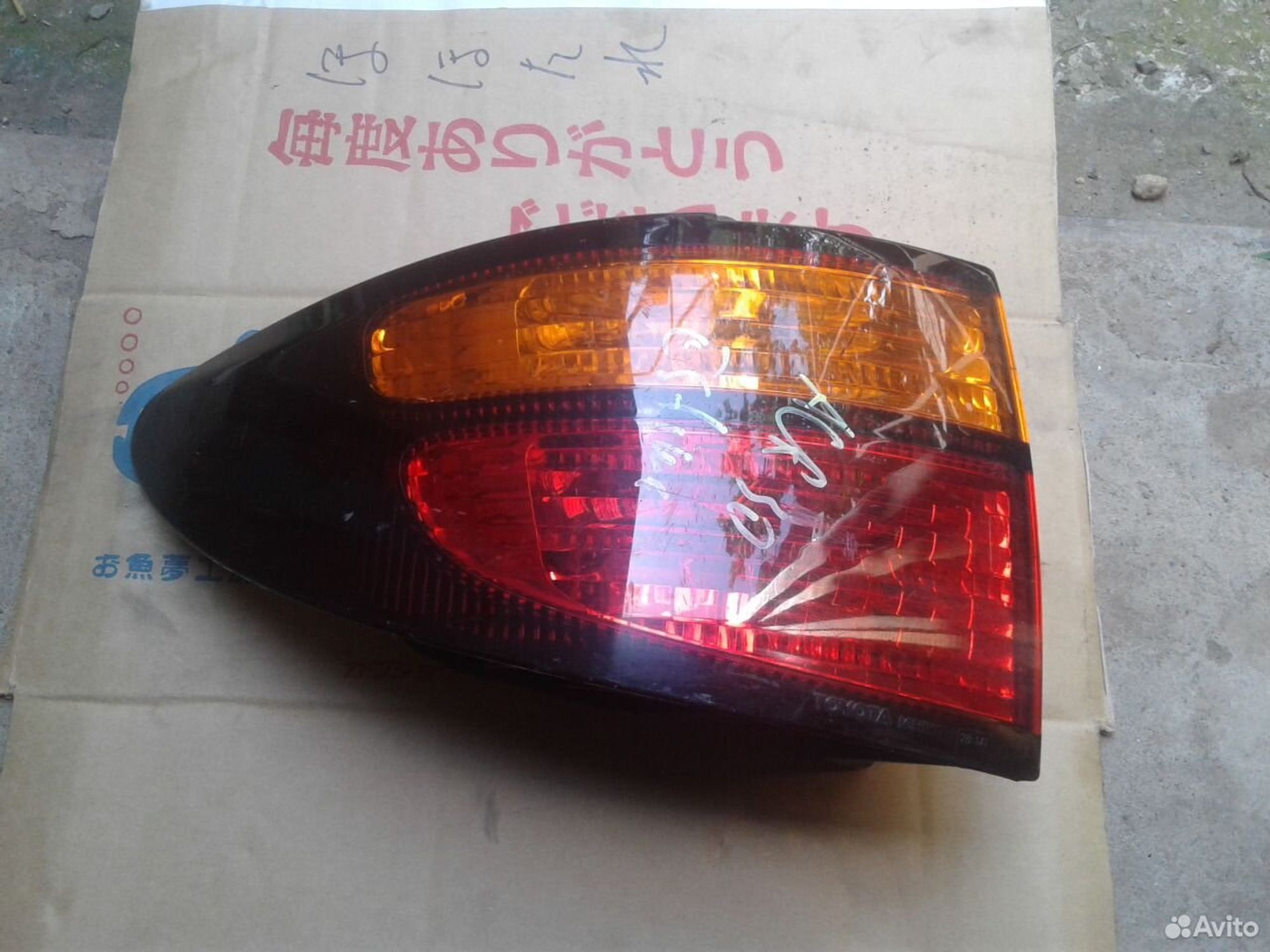 Стоп-сигнал Toyota Estima, 1200 рублей, Ленина