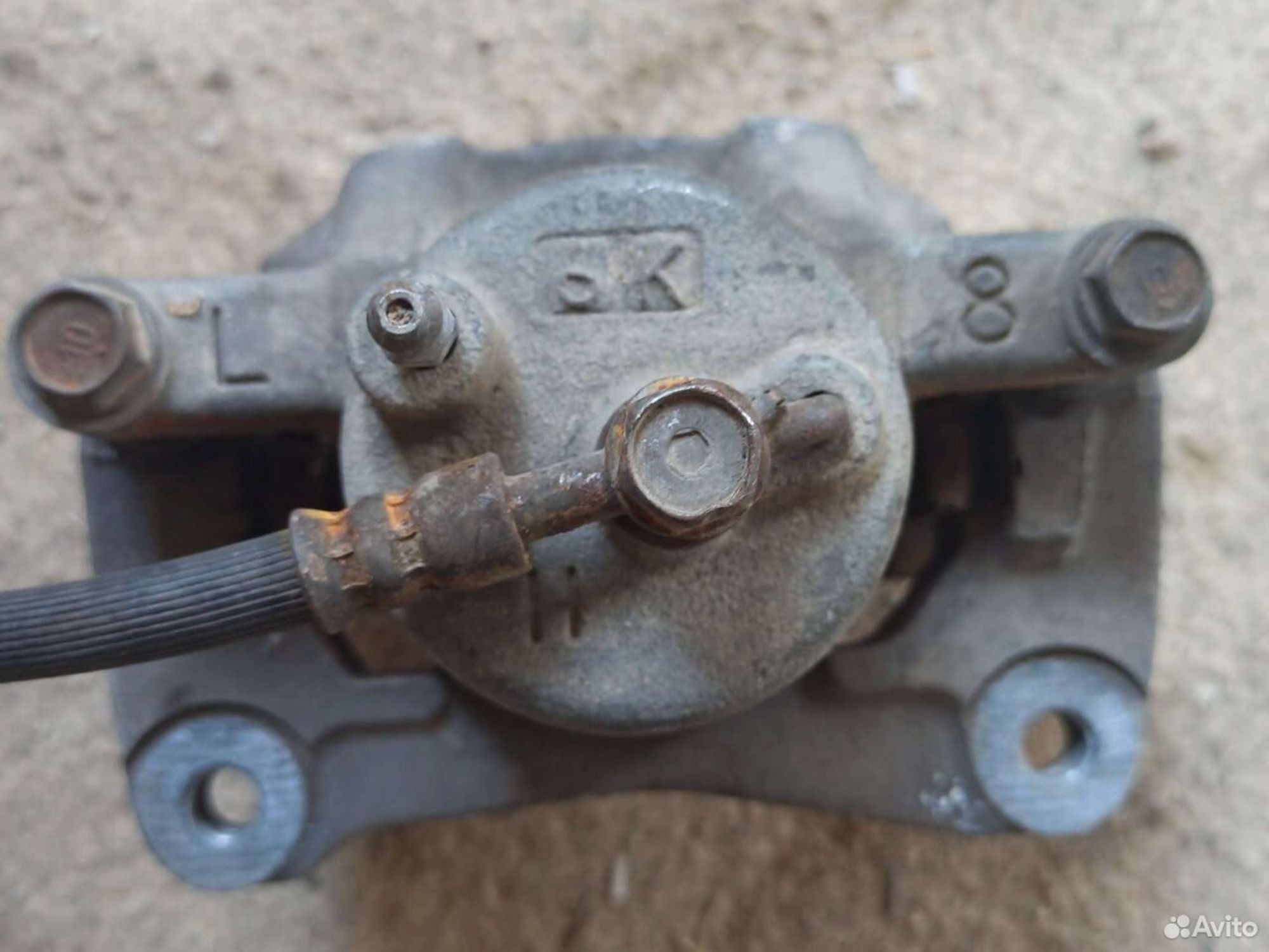Тормозной суппорт левый Toyota Allex zze122, 1000 рублей, Ленина