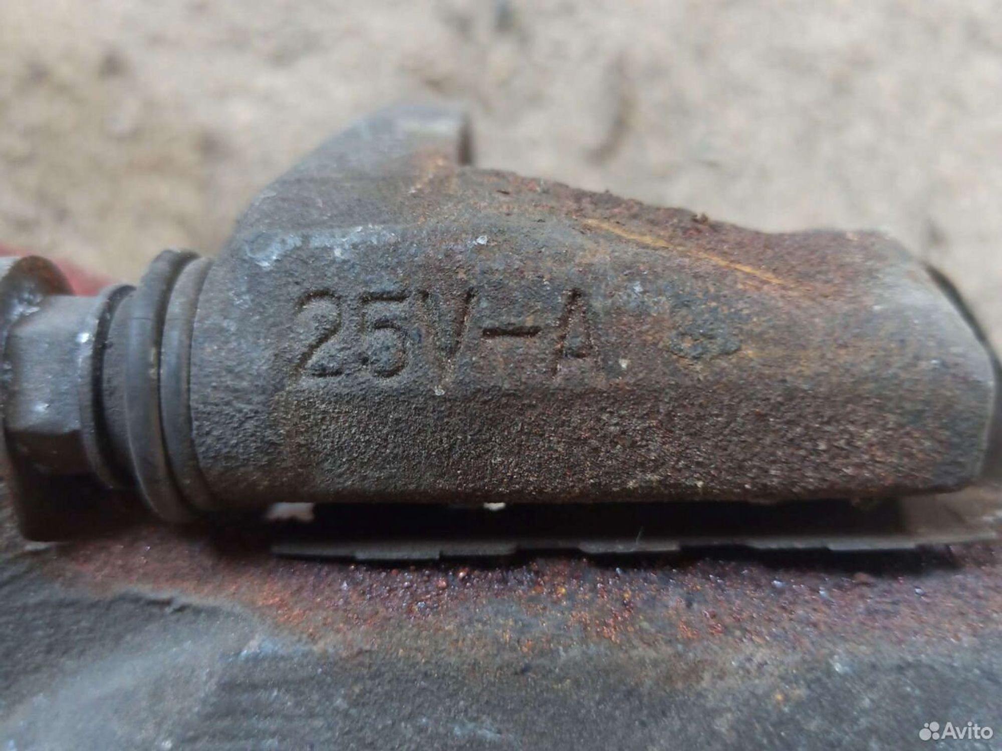 Тормозной суппорт левый Toyota Allex zze122, 1000 рублей, Ленина