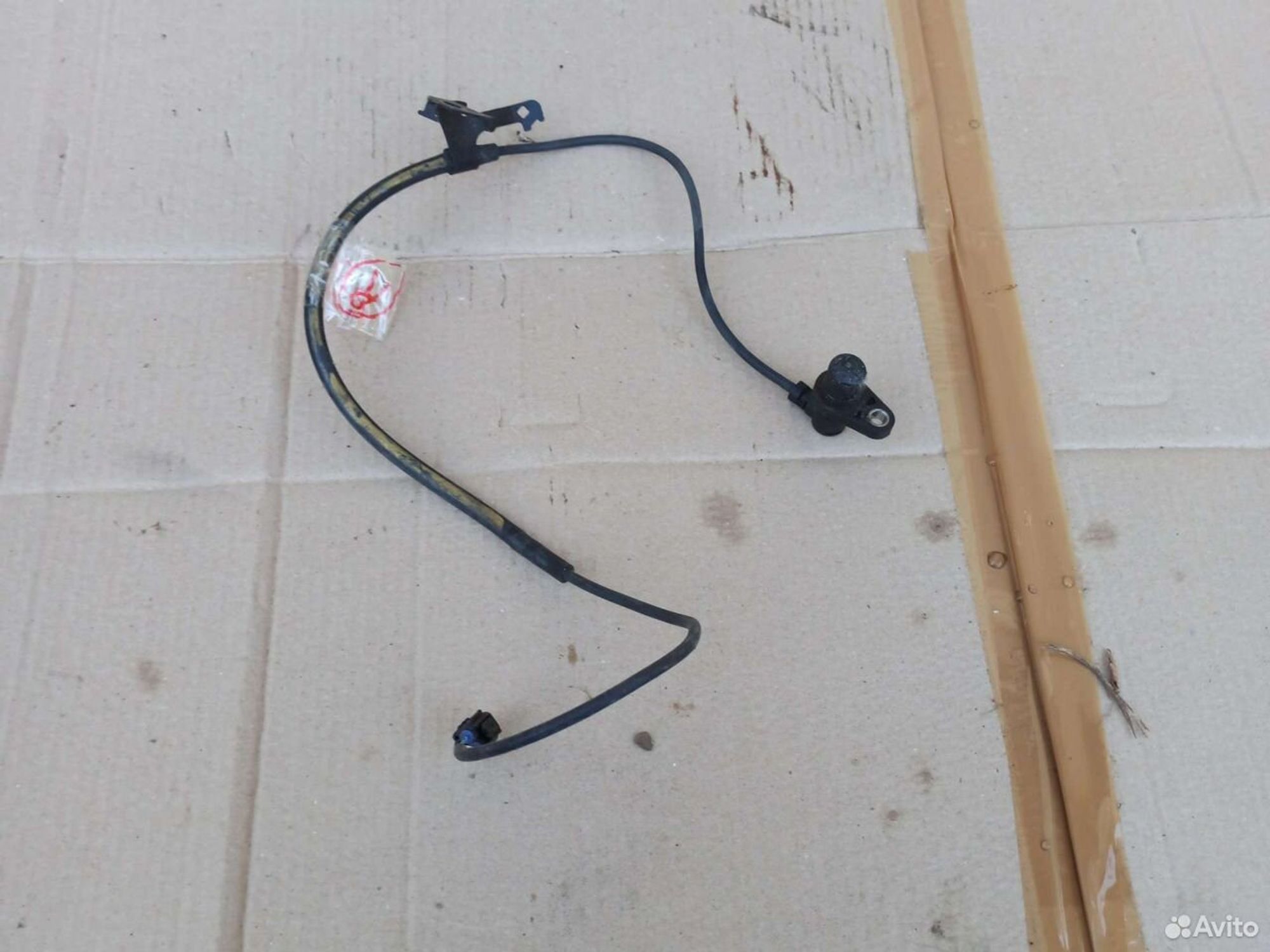 Датчик ABS Toyota raum ncz 20 передний правый, 700 рублей, Ленина