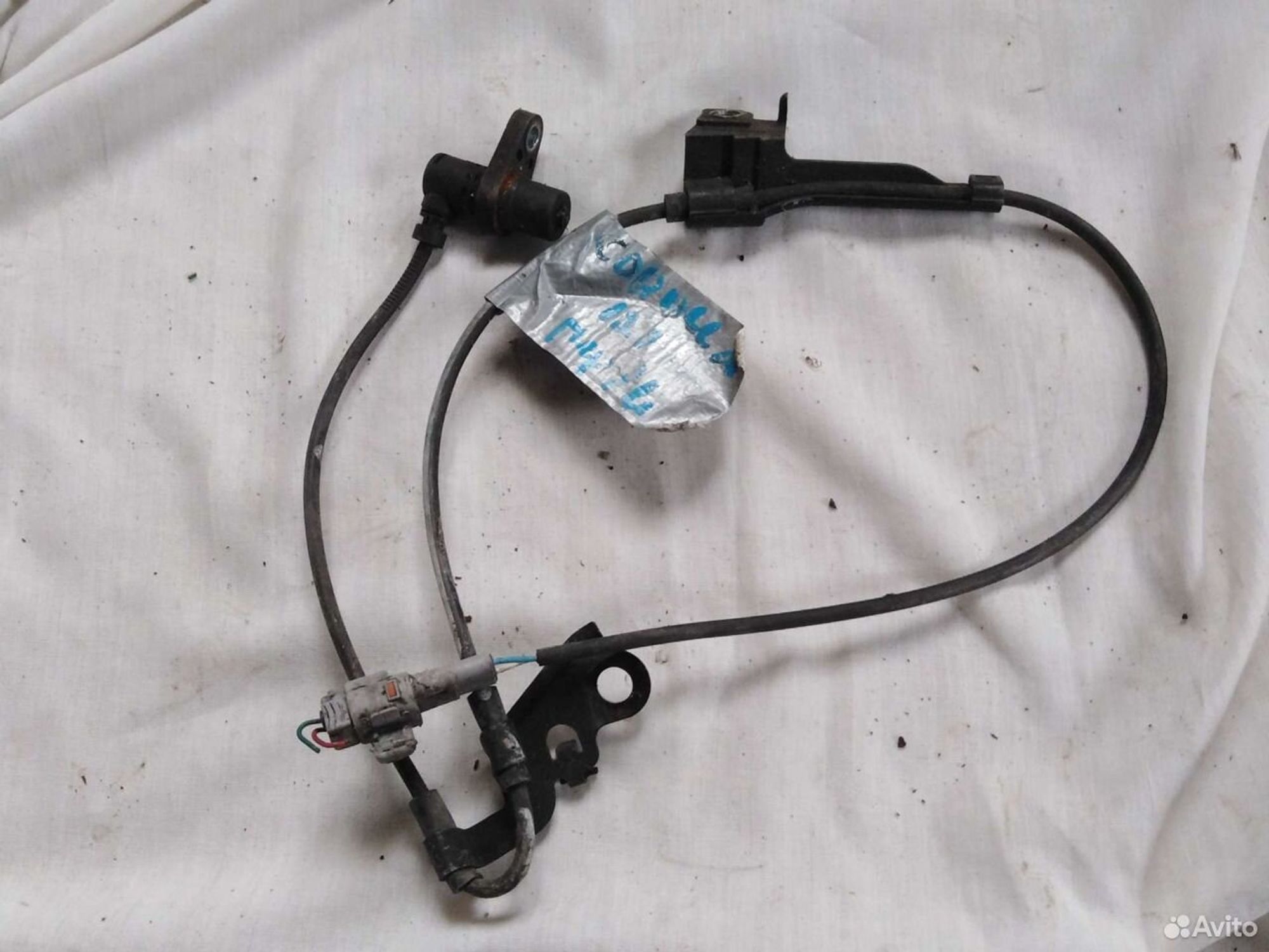 Датчик ABS Toyota Corolla nze121 передний левый, 600 рублей, Ленина