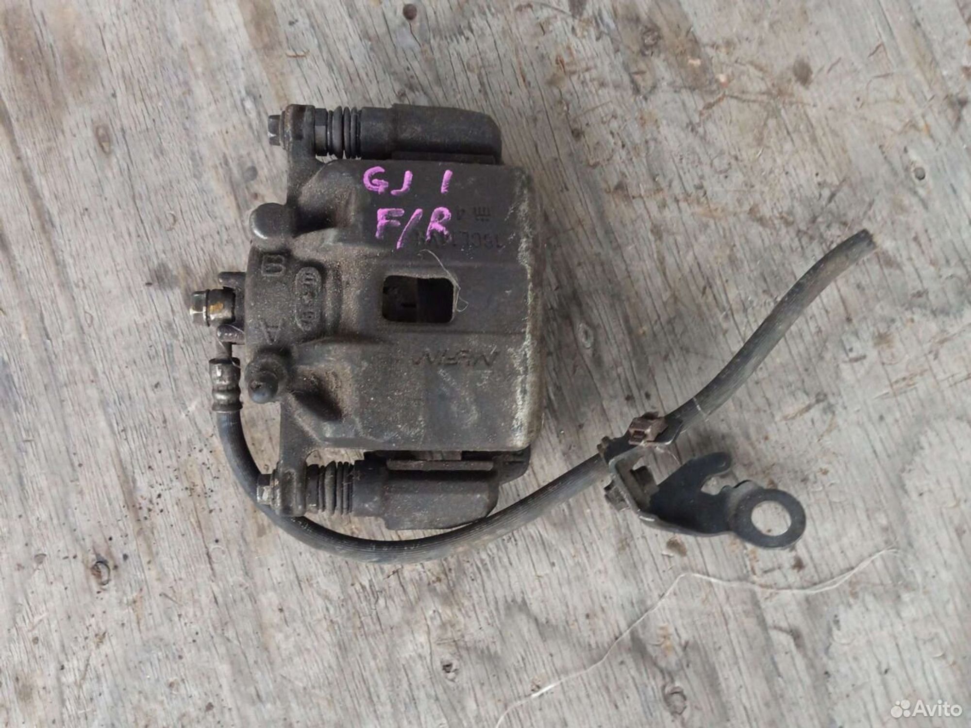 Суппорт Honda Airwave GJ1 передний правый, 1300 рублей, Ленина