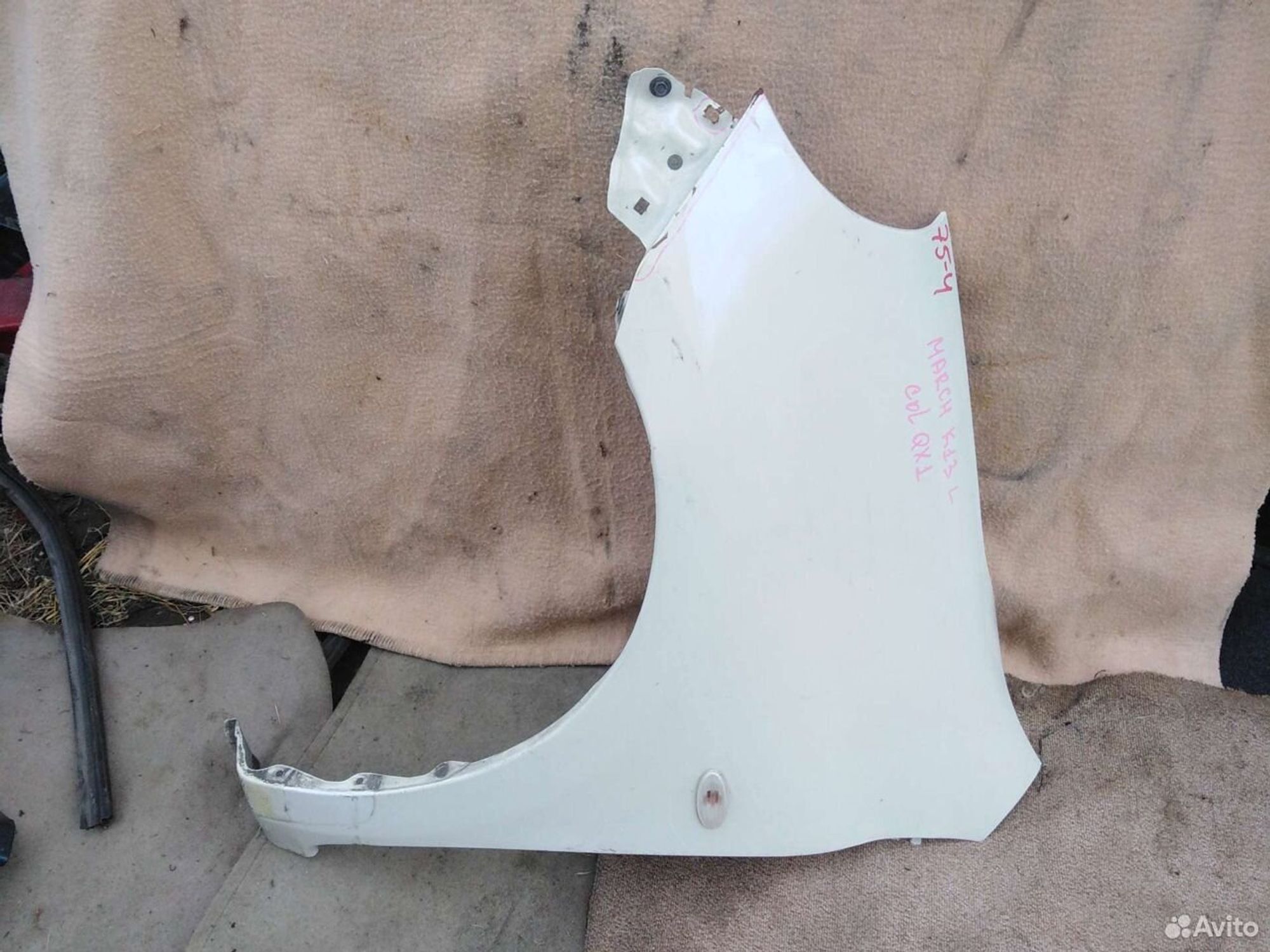 Крыло Nissan March k13, 1500 рублей, Ленина