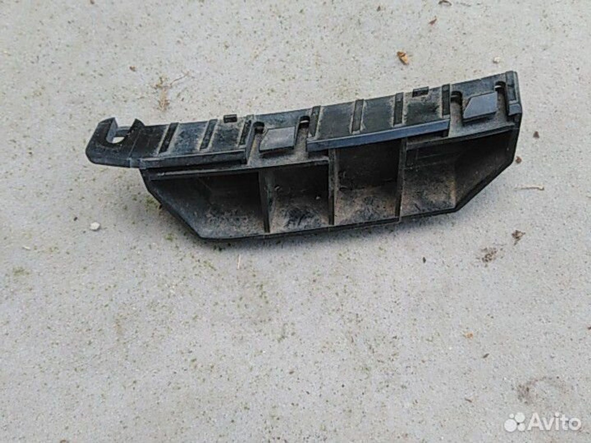 Крепление бампера Honda Fit GD1 правое, 300 рублей, Ленина