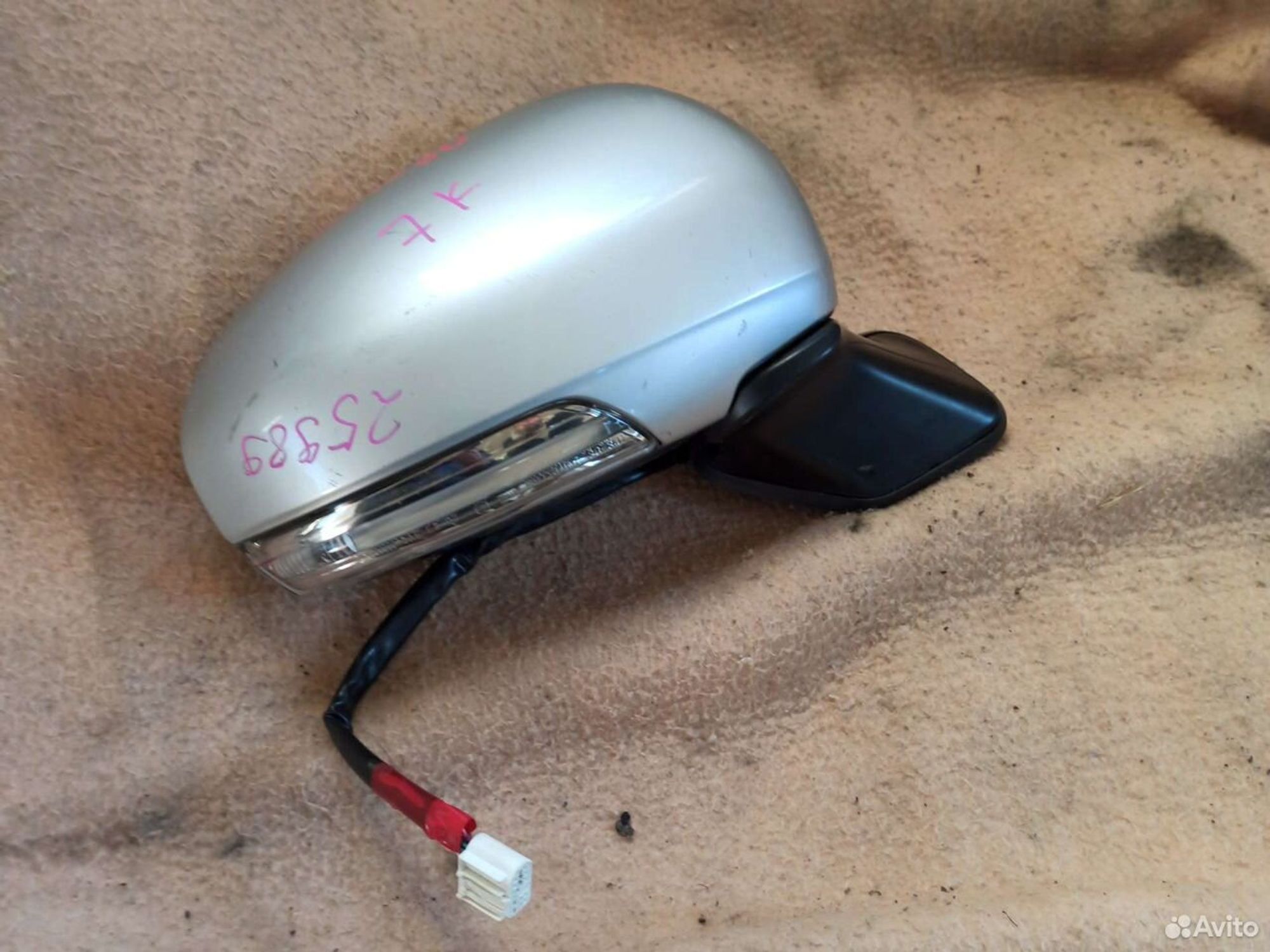 Зеркало правое Toyota Prius zvw30, 1900 рублей, Ленина