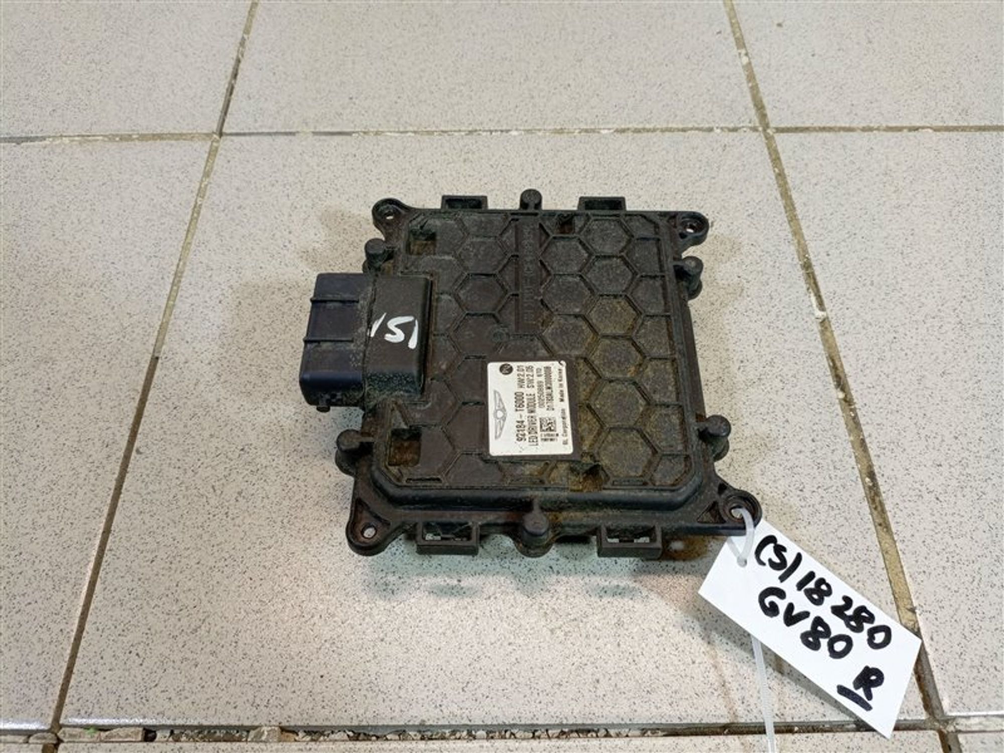 https://ycs.partsauto.market/partsauto-images/thmbs/dc0eef04b6e03176379763a38d44e994/003561a4a00e26d2e2992a054c41b308/a124adc9b4dbd6ad1ca7d4bb02723274.jpg