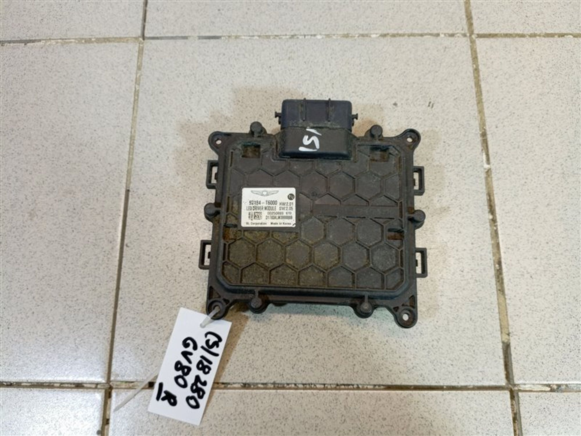 https://ycs.partsauto.market/partsauto-images/thmbs/dc0eef04b6e03176379763a38d44e994/003561a4a00e26d2e2992a054c41b308/be9d24c280ecc517400f88c71a8b2f41.jpg