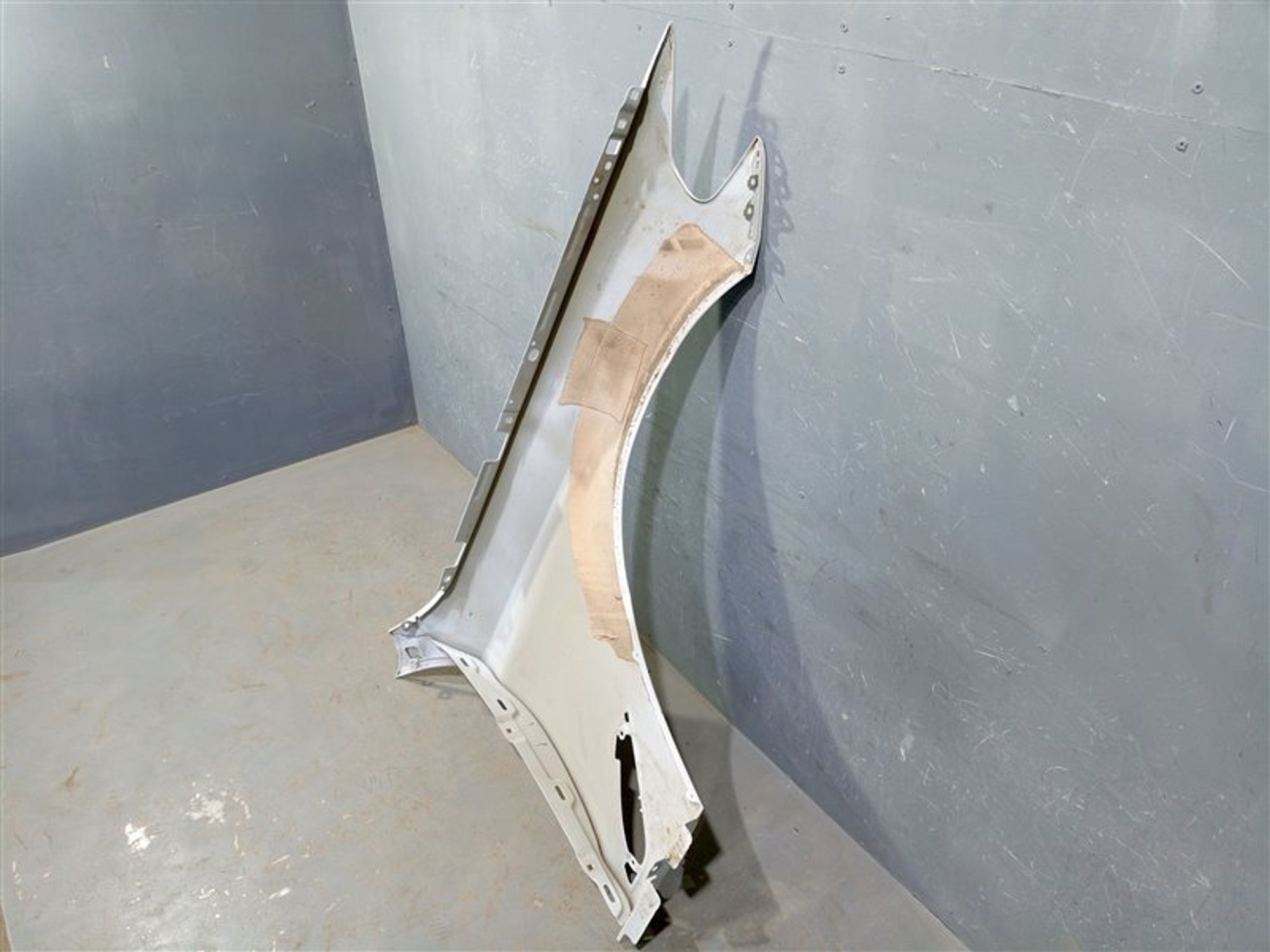 https://ycs.partsauto.market/partsauto-images/thmbs/dc0eef04b6e03176379763a38d44e994/010684417ccdf836b247d7cbf3c384db/fdb28b8710a3ad54d0150c68f3a14499.jpg