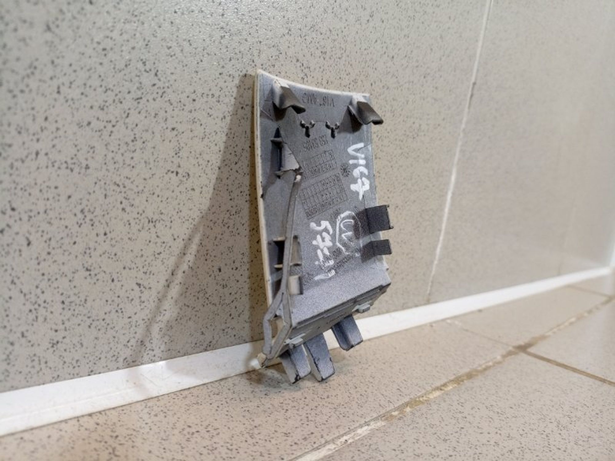https://ycs.partsauto.market/partsauto-images/thmbs/dc0eef04b6e03176379763a38d44e994/0578837837258496438c3e6a398ad0a2/d82a1fb33a818a1bb21afcfa985388a8.jpg