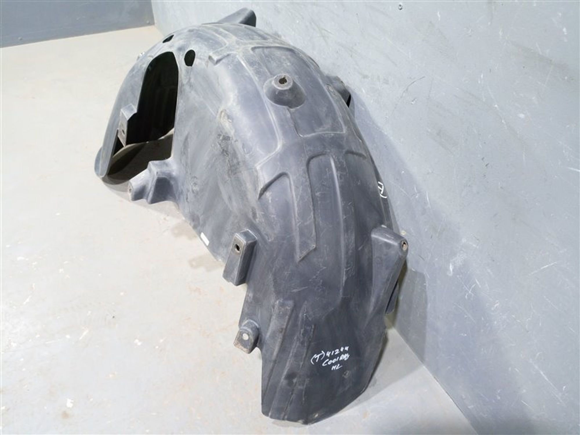 https://ycs.partsauto.market/partsauto-images/thmbs/dc0eef04b6e03176379763a38d44e994/05d664c3872859b115e0ace36e7a786f/6f4e62d7c89b5f0edaca41a6fef1de77.jpg