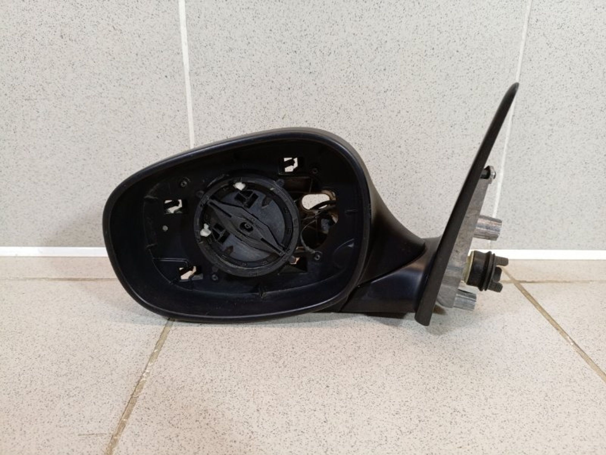 https://ycs.partsauto.market/partsauto-images/thmbs/dc0eef04b6e03176379763a38d44e994/065d713b8b8ed55950184ee9c145c054/0c04dad4f1ae0fb8053b149e6f9ebe04.jpg