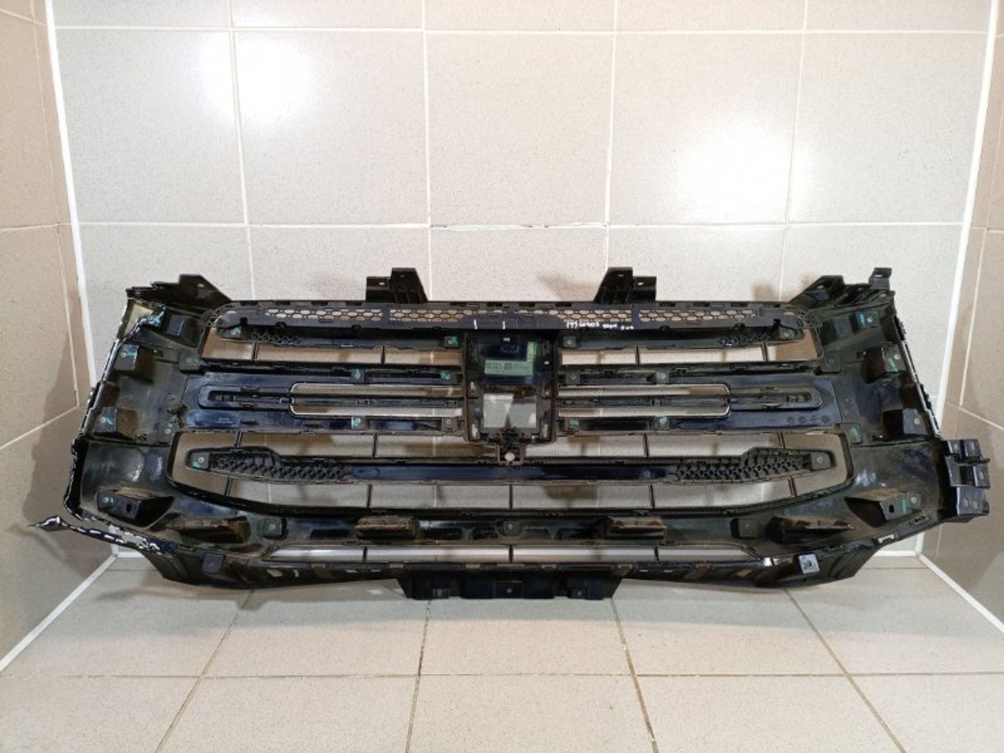 https://ycs.partsauto.market/partsauto-images/thmbs/dc0eef04b6e03176379763a38d44e994/0865a3106fbf603053f607d787aadb97/8699b88a41e2936e7fcae15e4a88abd9.jpg
