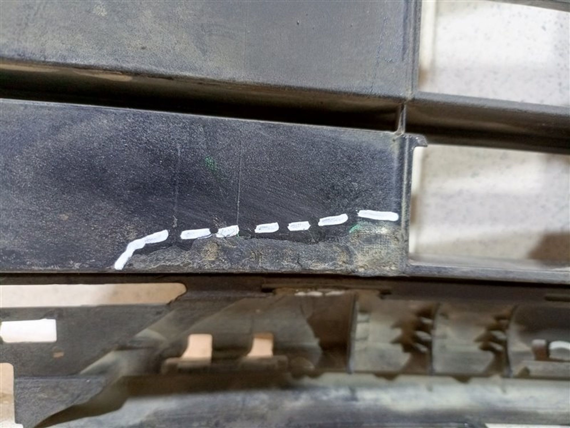 https://ycs.partsauto.market/partsauto-images/thmbs/dc0eef04b6e03176379763a38d44e994/09b71bccc5562df70fe21b388a63c235/a037b440b8f0f48b3c4d2da81b949a5d.jpg