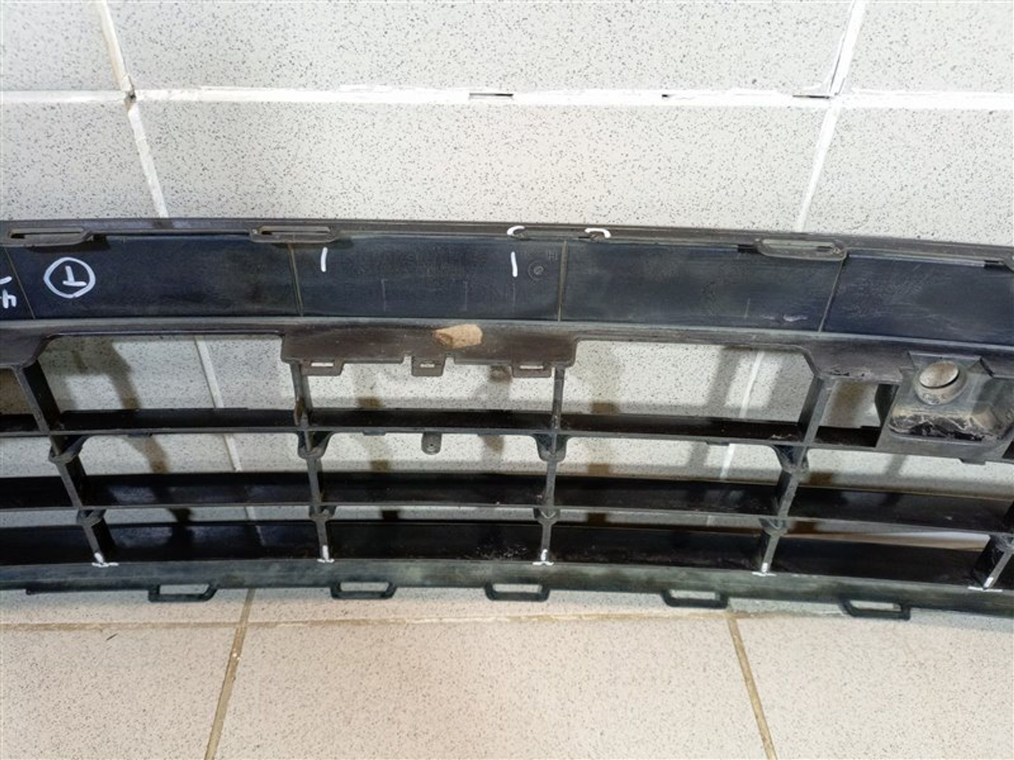 https://ycs.partsauto.market/partsauto-images/thmbs/dc0eef04b6e03176379763a38d44e994/09b71bccc5562df70fe21b388a63c235/a63253c8b93a104b5e4f93eb893c12b3.jpg