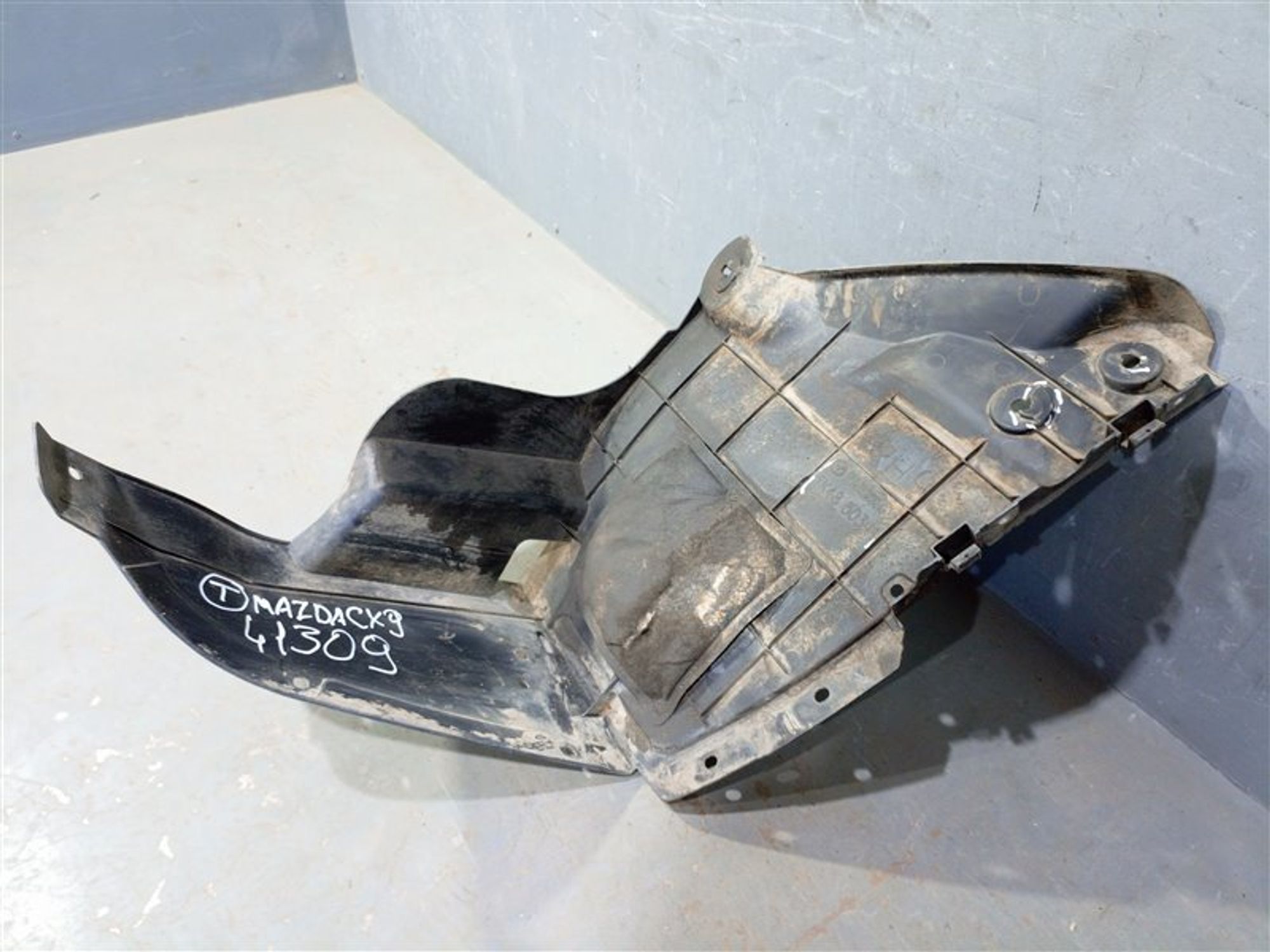 https://ycs.partsauto.market/partsauto-images/thmbs/dc0eef04b6e03176379763a38d44e994/0a7bfb550e820877aad9992aa815b5d9/6fe67636bf74c585d425a61091a969f8.jpg