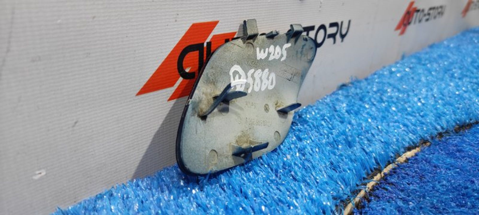 https://ycs.partsauto.market/partsauto-images/thmbs/dc0eef04b6e03176379763a38d44e994/0b66c34acb423804c272a0ad324d7c27/f0f4d9045b2412a42301d3f7307fdab9.jpg