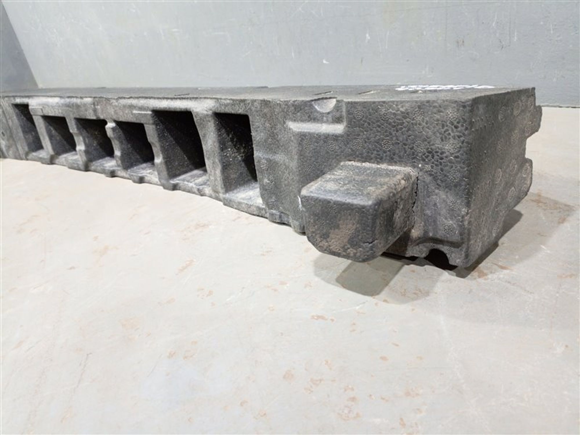 https://ycs.partsauto.market/partsauto-images/thmbs/dc0eef04b6e03176379763a38d44e994/0c45414978063da5db209580e42de121/ac13517add7b119140677bd48fd8d677.jpg