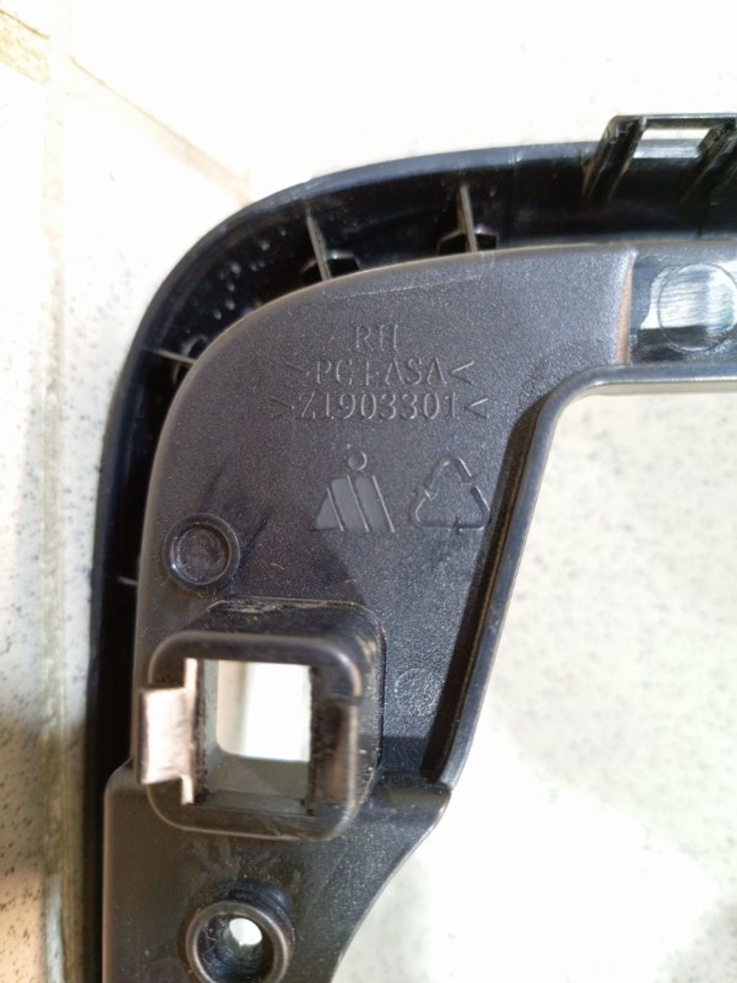 https://ycs.partsauto.market/partsauto-images/thmbs/dc0eef04b6e03176379763a38d44e994/0db76562b0a9af2a30e2ce46df9affeb/1f909512d25f37c2a322614f4272ed48.jpg