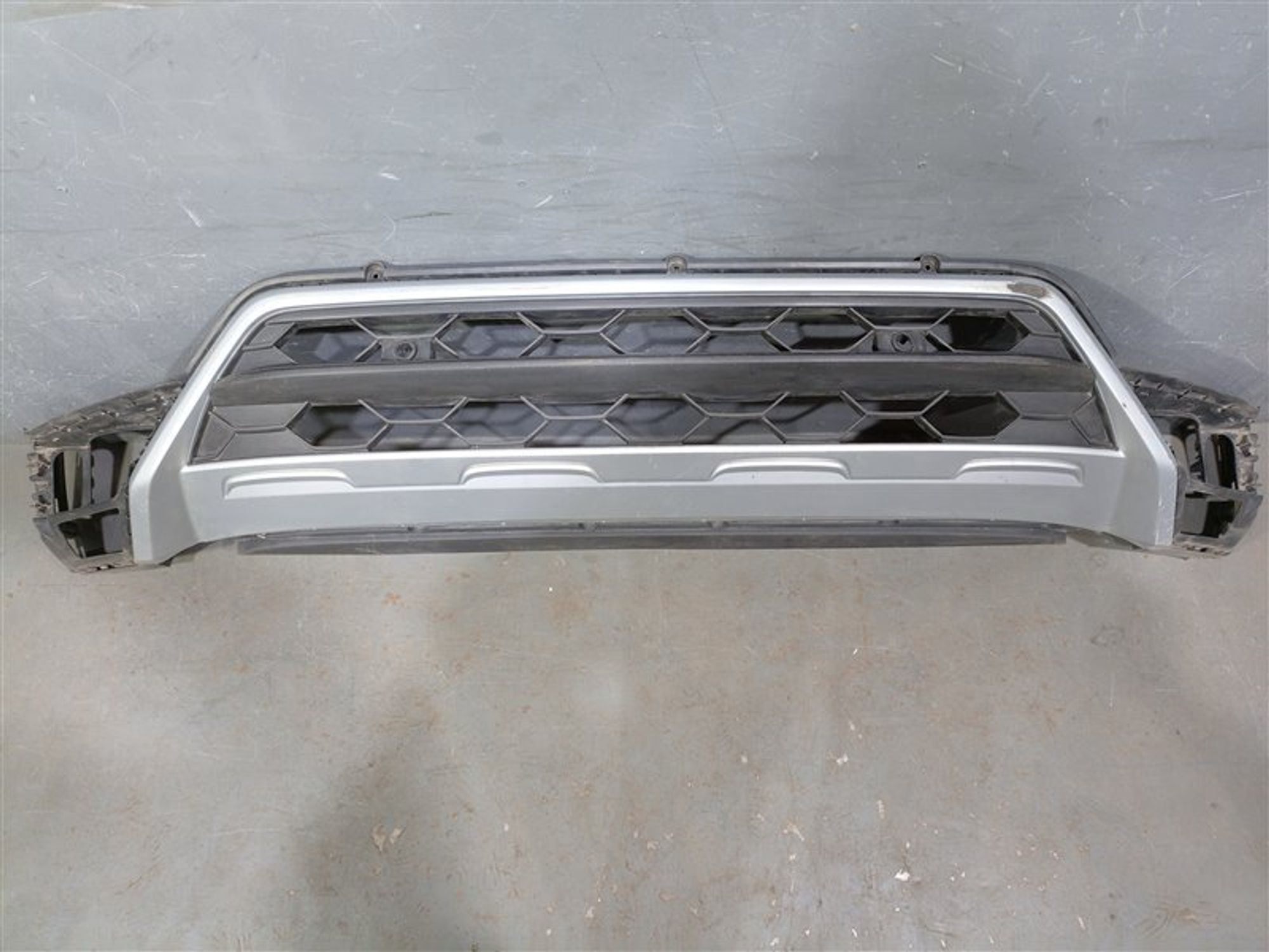 https://ycs.partsauto.market/partsauto-images/thmbs/dc0eef04b6e03176379763a38d44e994/0dc18c7d8fec30fb3e2170d914422a06/f01a2f7a07f6069fc885b4052a782a7f.jpg
