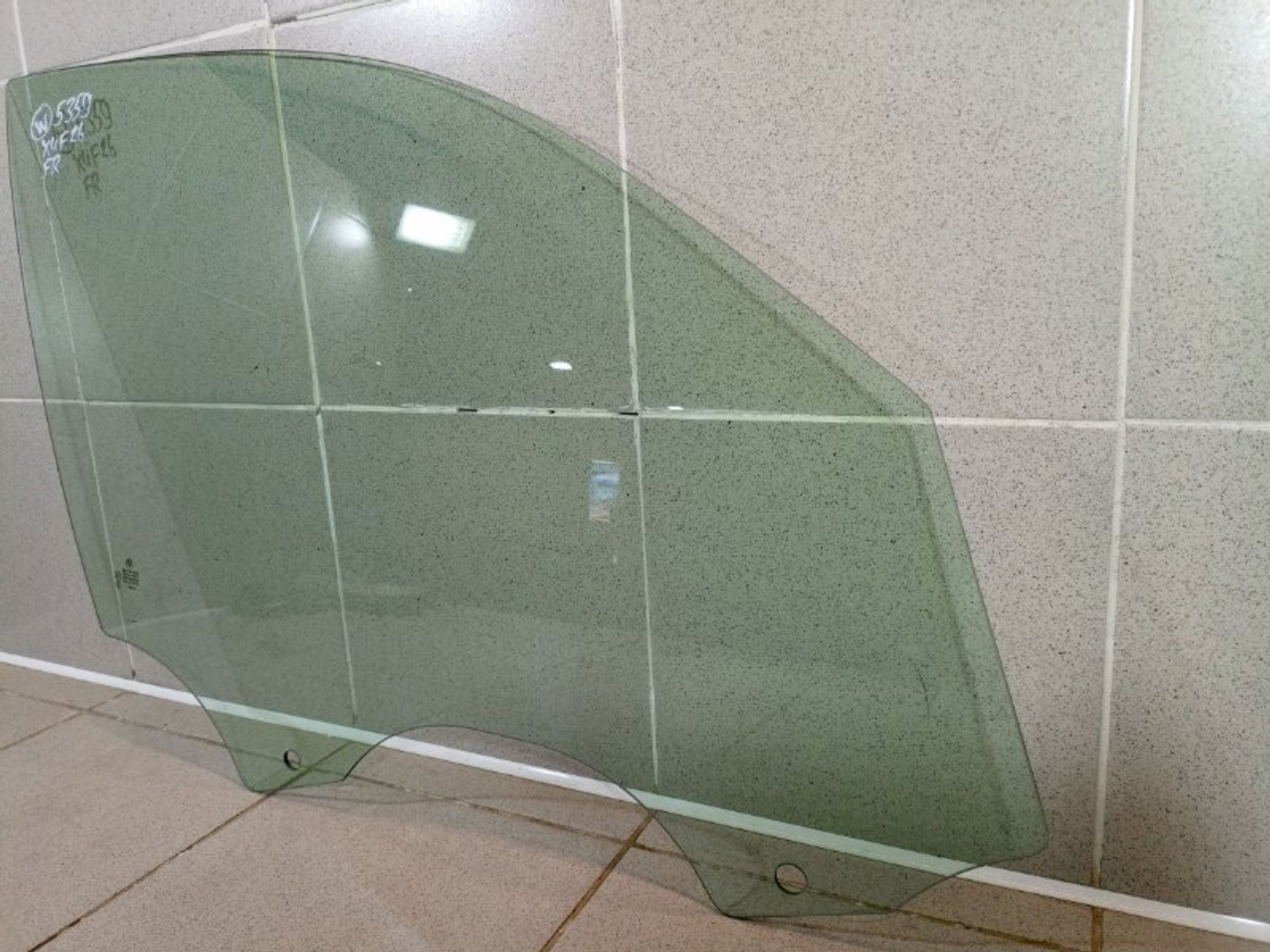https://ycs.partsauto.market/partsauto-images/thmbs/dc0eef04b6e03176379763a38d44e994/0f21864ea5459cfafa81bd198936f50f/3b8d0d6320c5d722de8e75deed0b9a29.jpg