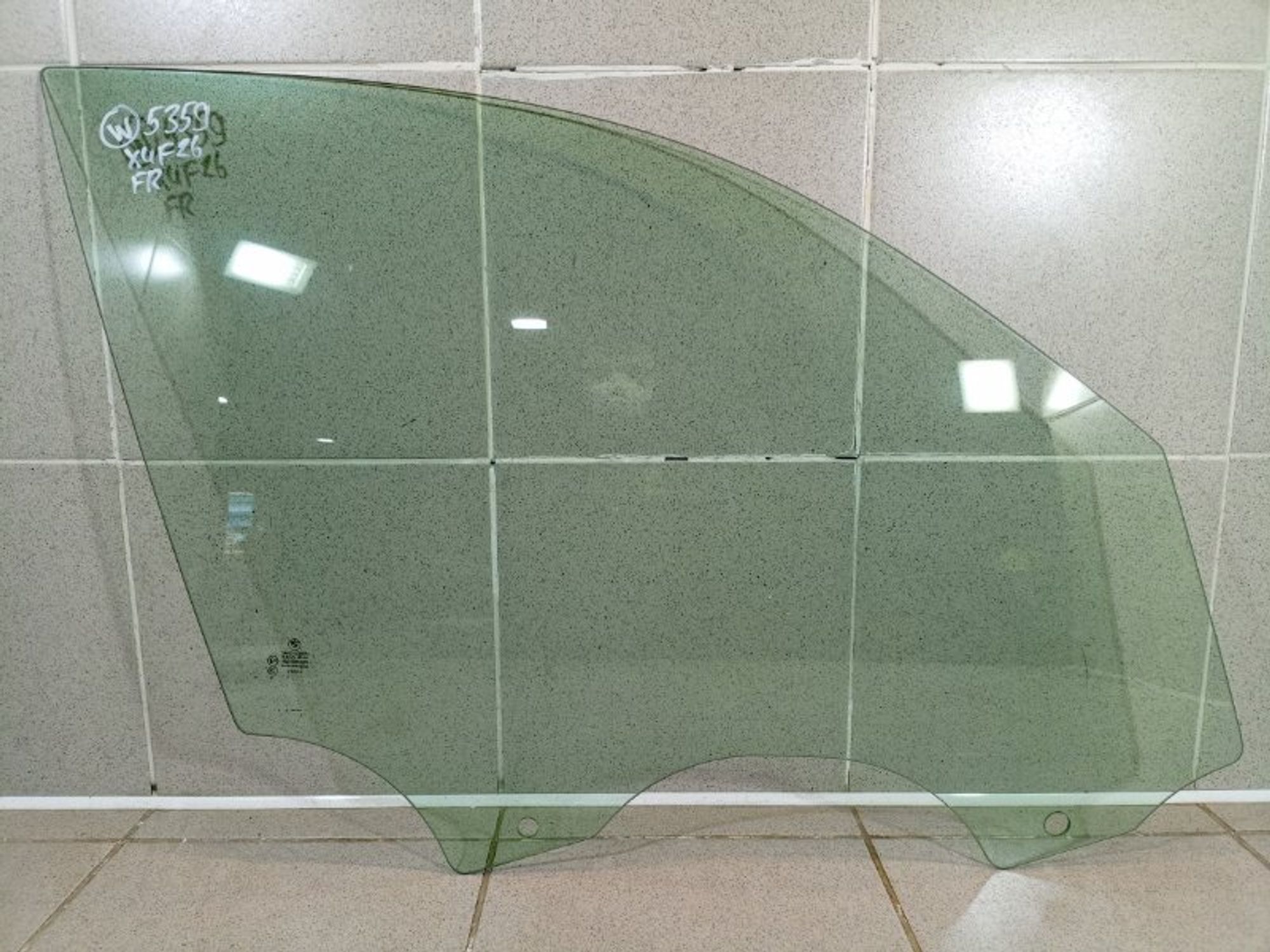 https://ycs.partsauto.market/partsauto-images/thmbs/dc0eef04b6e03176379763a38d44e994/0f21864ea5459cfafa81bd198936f50f/deedf22dd5cc171e8034038b46aa7325.jpg