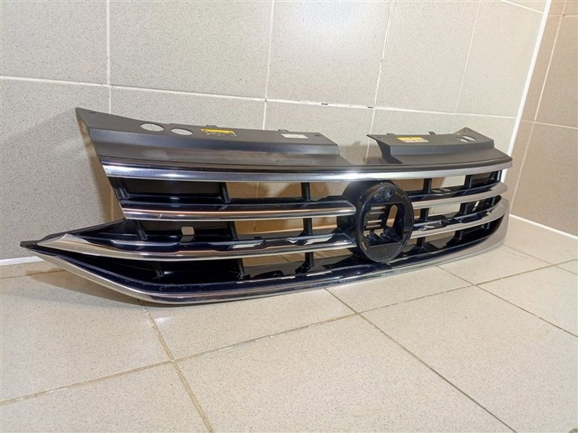 https://ycs.partsauto.market/partsauto-images/thmbs/dc0eef04b6e03176379763a38d44e994/1039c1660c42ba8106858057ec93fc3a/fda176b68a92e0a6a40a06a12db40188.jpg