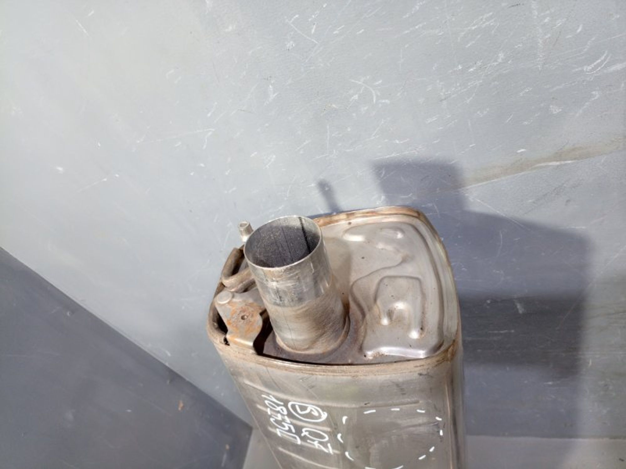 https://ycs.partsauto.market/partsauto-images/thmbs/dc0eef04b6e03176379763a38d44e994/10bc18c9b18e284110ae5a01ce1ac21f/5d8e4f9e263addc553150b641d524b37.jpg