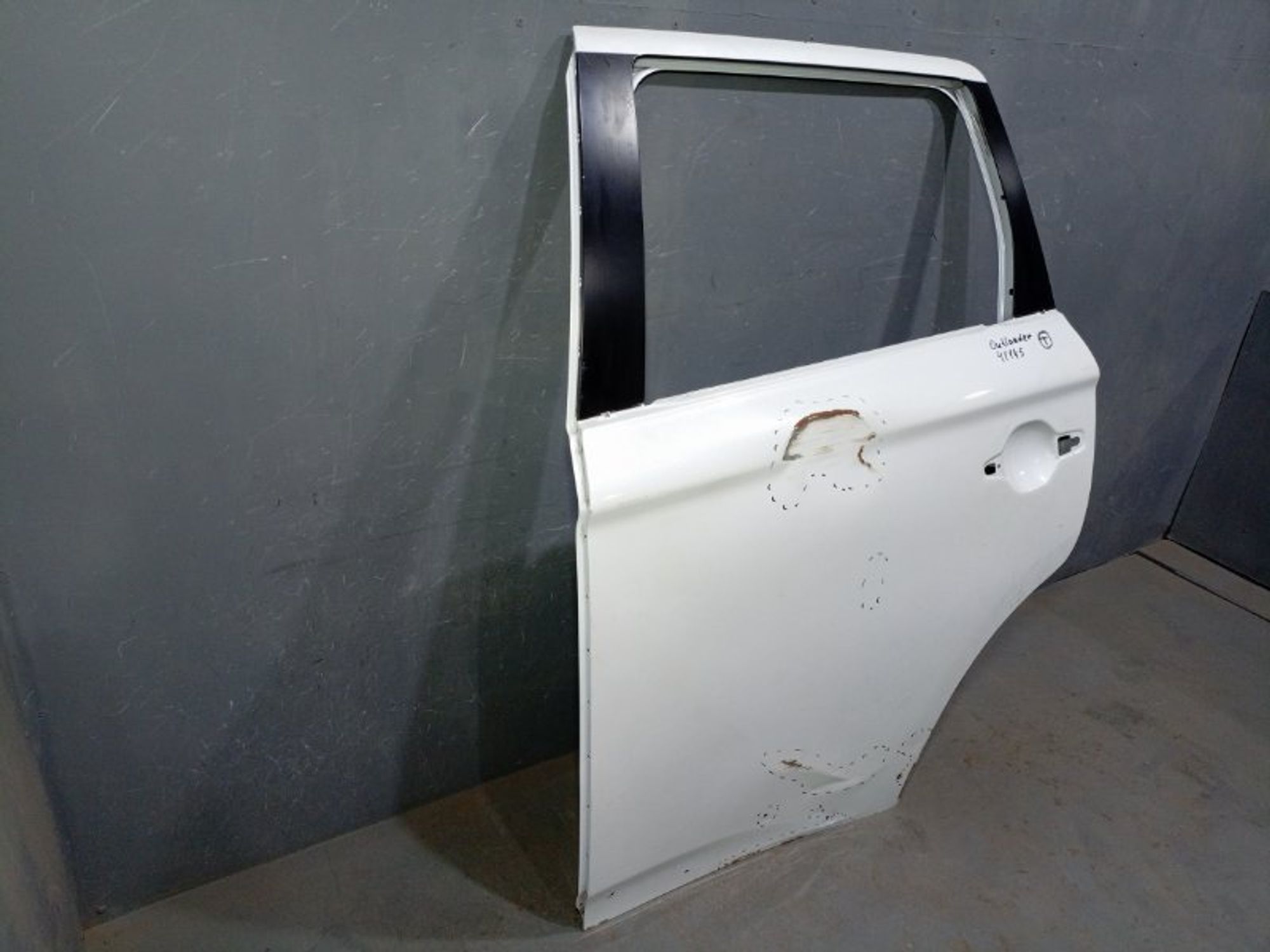 https://ycs.partsauto.market/partsauto-images/thmbs/dc0eef04b6e03176379763a38d44e994/112467db75d0f99eaf27bfb97045ddfa/46c1fcaf12e87e095ebce76e2f0e6eaf.jpg