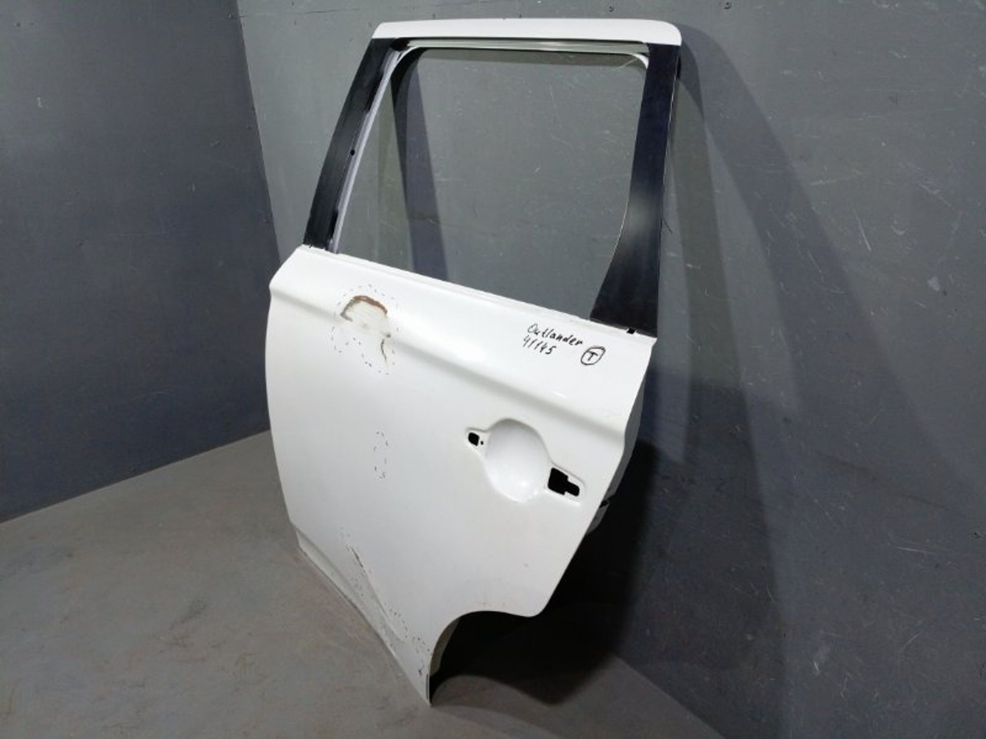 https://ycs.partsauto.market/partsauto-images/thmbs/dc0eef04b6e03176379763a38d44e994/112467db75d0f99eaf27bfb97045ddfa/889c2787770a6c0587b4341a8f2d43da.jpg