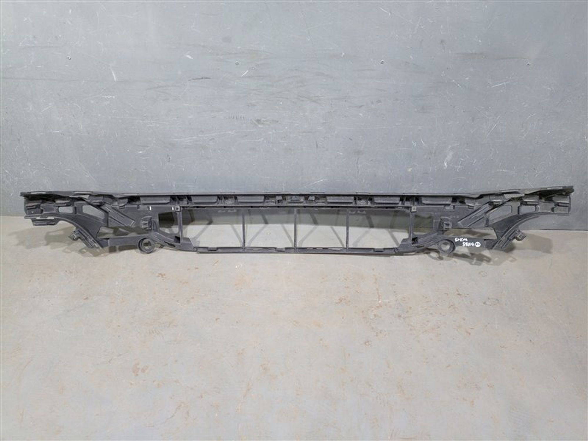 https://ycs.partsauto.market/partsauto-images/thmbs/dc0eef04b6e03176379763a38d44e994/144e1a5aa44a48f8a0e34902476209db/345bc09eb2f351c95665338b957024f2.jpg