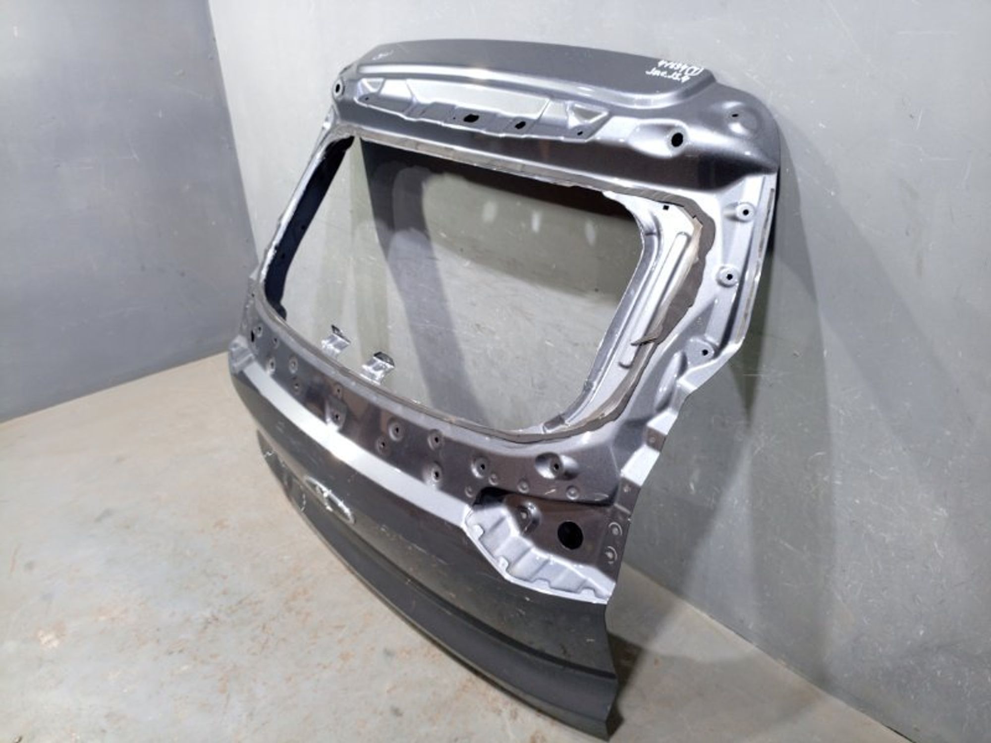 https://ycs.partsauto.market/partsauto-images/thmbs/dc0eef04b6e03176379763a38d44e994/1558f61d4c9e2c356b2bd8568d40acd6/c064cc799451df0c7a8064db4ae548ab.jpg