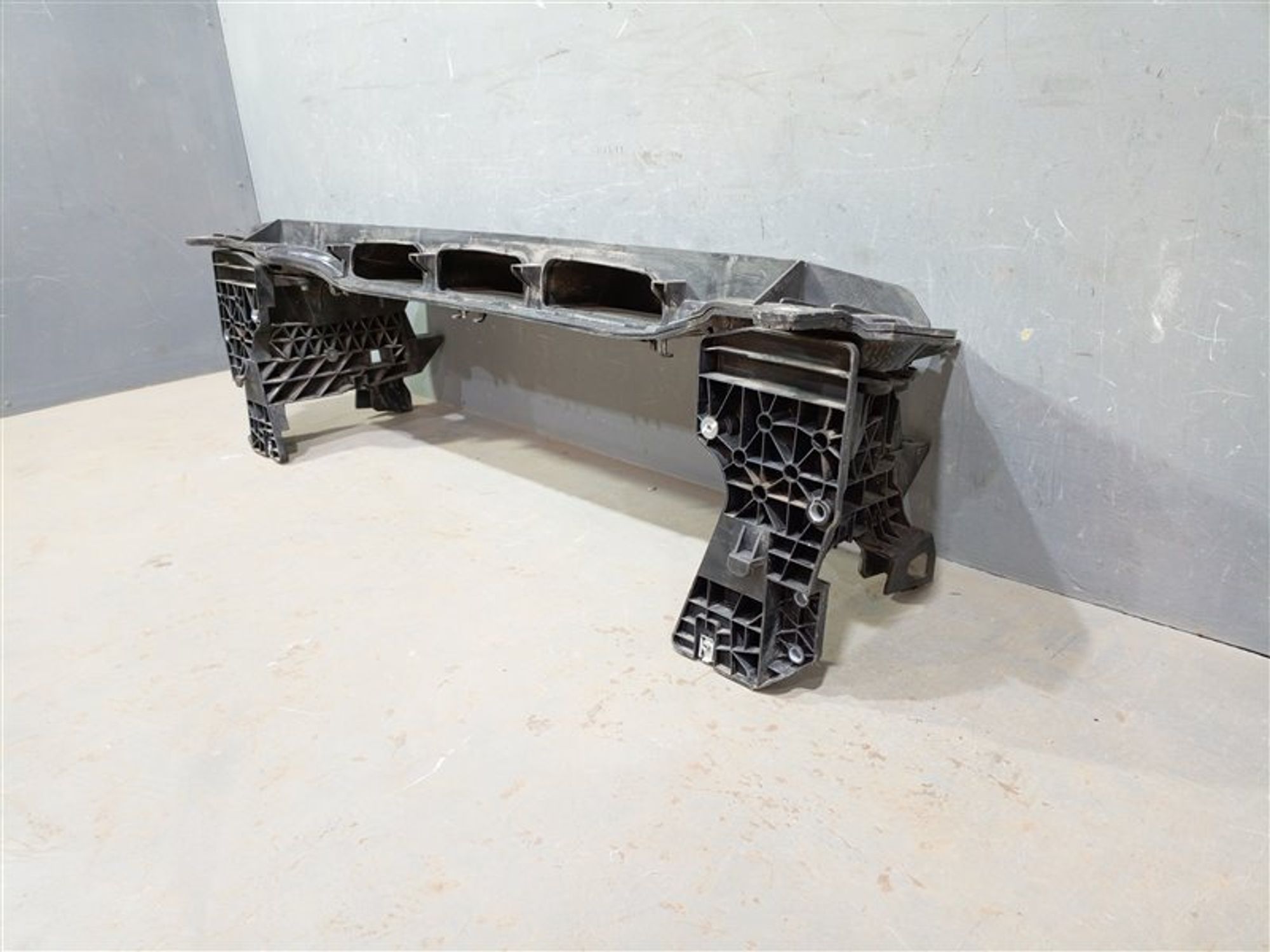 https://ycs.partsauto.market/partsauto-images/thmbs/dc0eef04b6e03176379763a38d44e994/15b3a4c4fe6f3bfd8e90676262b606e5/fb8d4fb7ae20d1f22bbe33170fbd099f.jpg