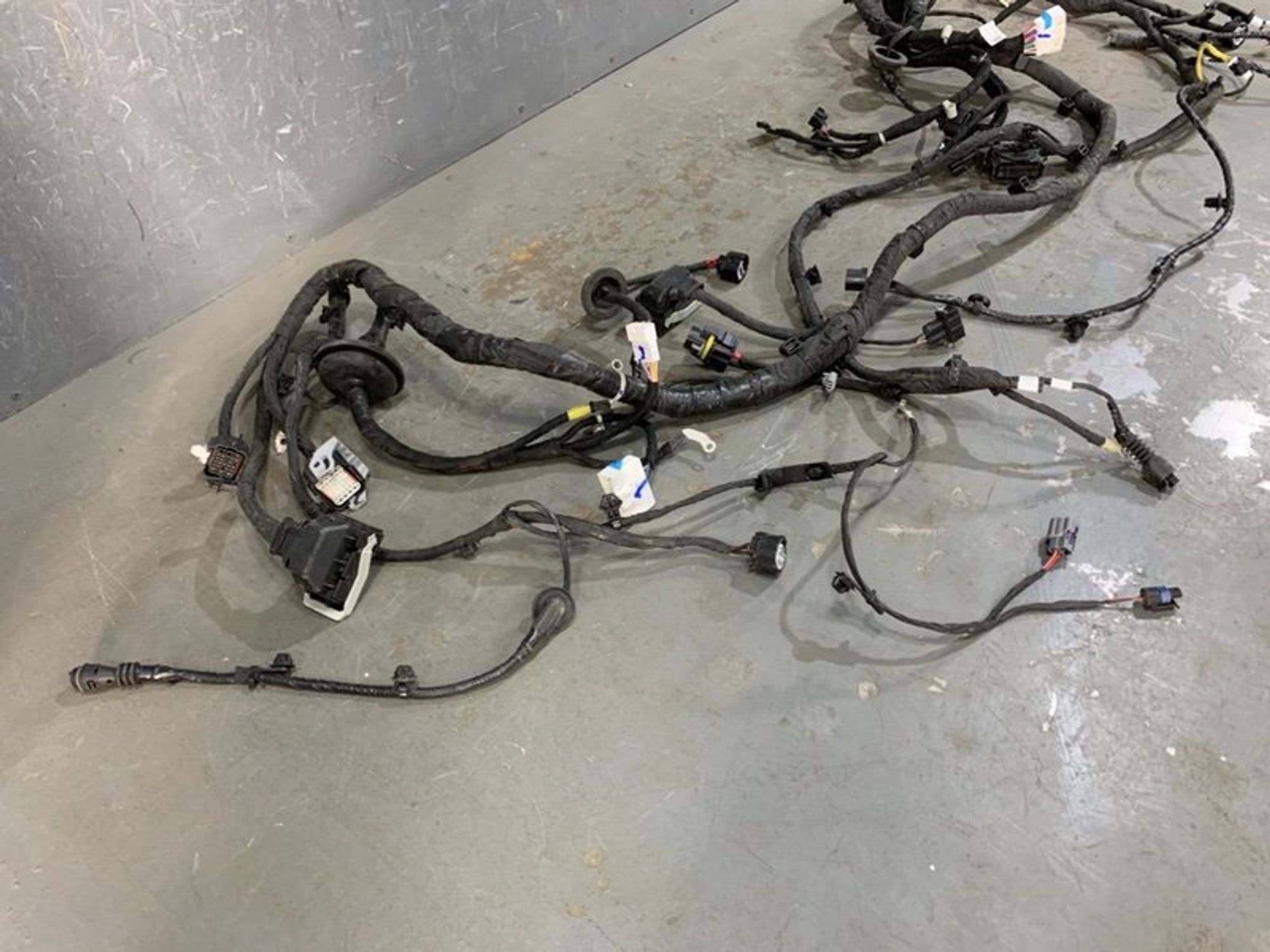 https://ycs.partsauto.market/partsauto-images/thmbs/dc0eef04b6e03176379763a38d44e994/172b77070865037b70ead47982606a18/7e35872cc6d99c6f5db291d79d616790.jpg