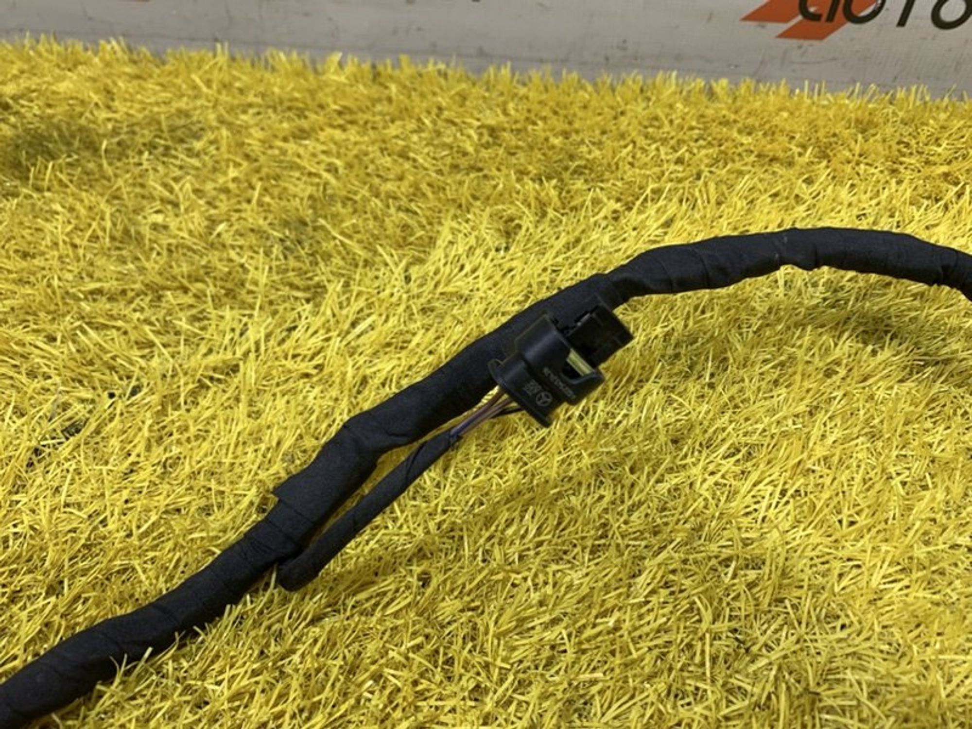 https://ycs.partsauto.market/partsauto-images/thmbs/dc0eef04b6e03176379763a38d44e994/189c0f0501a55633d36b7b89c9c461b6/407cfb3ca94ff0d8260ee66ef82d69d9.jpg