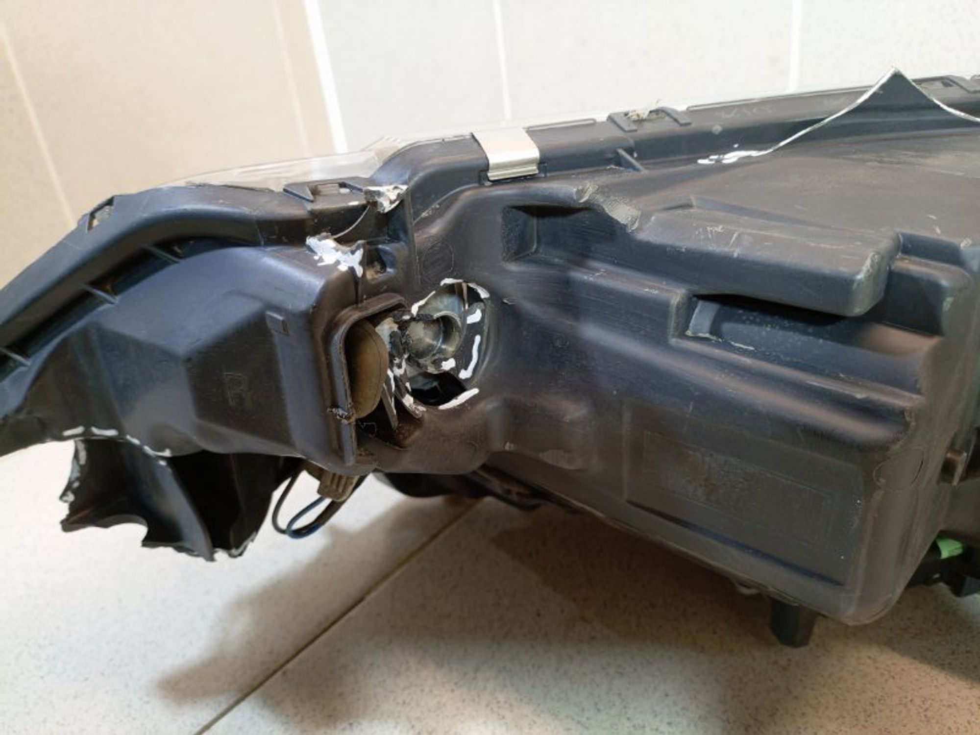 https://ycs.partsauto.market/partsauto-images/thmbs/dc0eef04b6e03176379763a38d44e994/18afcb7e3648e2cba143906fa33e4184/07f09e4d3cef95c7d8e57950c6fc94b9.jpg