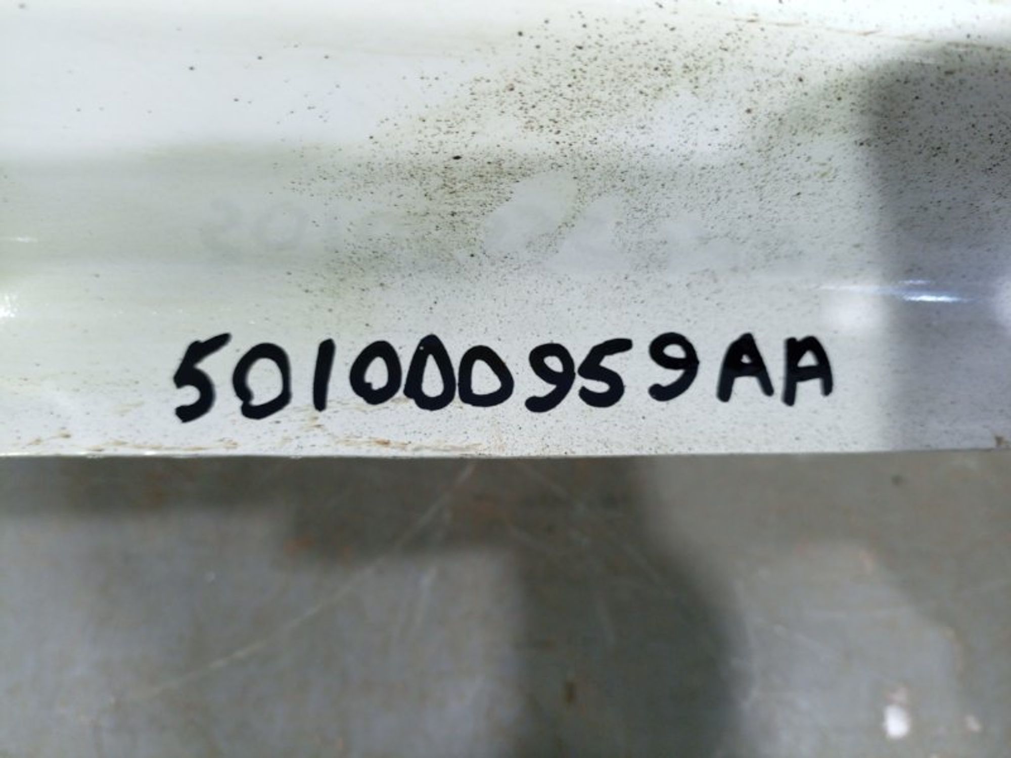 https://ycs.partsauto.market/partsauto-images/thmbs/dc0eef04b6e03176379763a38d44e994/1cab144fce870352afa215e7c686da03/bf576db7a3918f08dd3dfcd49d3fbb31.jpg