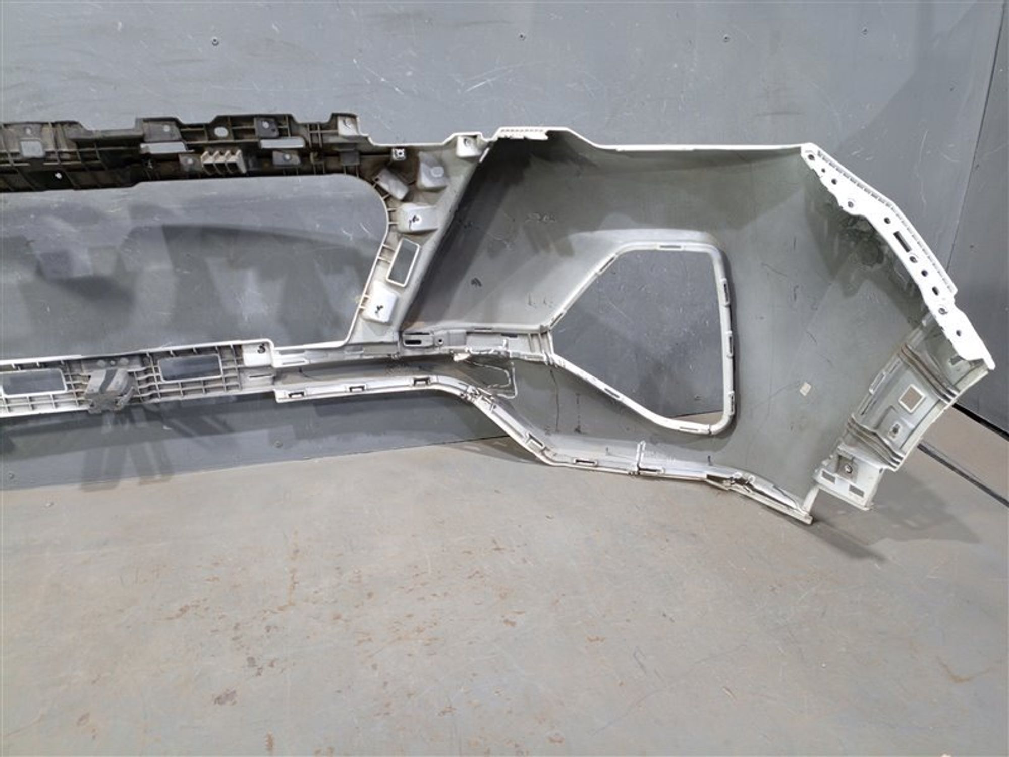 https://ycs.partsauto.market/partsauto-images/thmbs/dc0eef04b6e03176379763a38d44e994/1d21d72799a2964716bc5e74d107f42b/4a4a62f03f38b8a6cda8e1a467fdb525.jpg