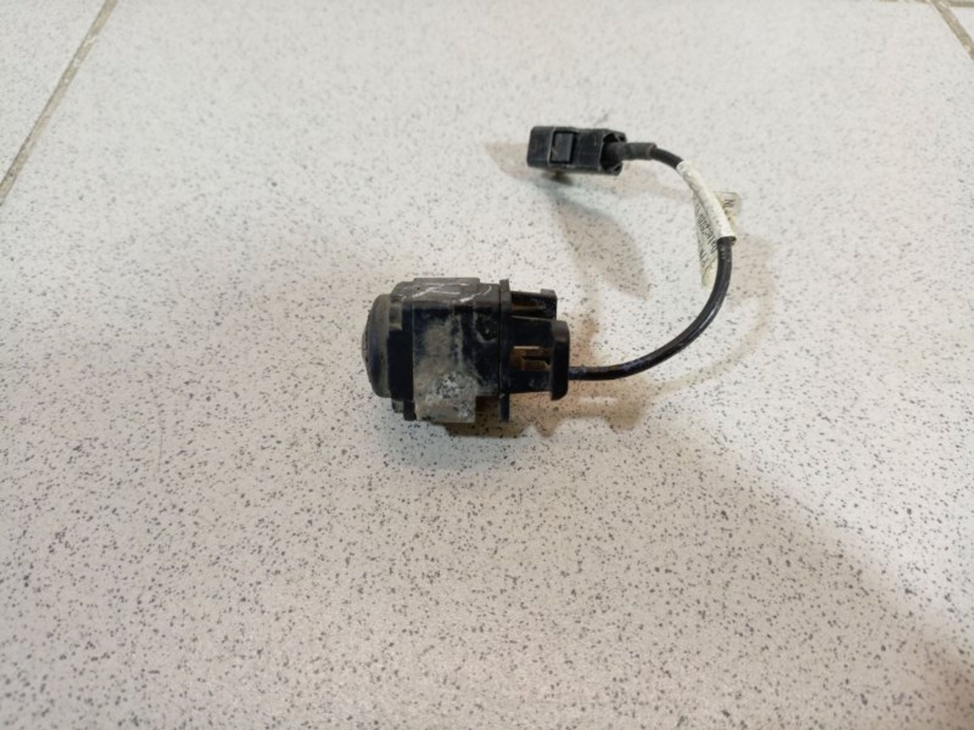 https://ycs.partsauto.market/partsauto-images/thmbs/dc0eef04b6e03176379763a38d44e994/22772bbe997a3cb01731b35313ed9e0a/2bc36ae6757f3c50b70746e105e81ddf.jpg