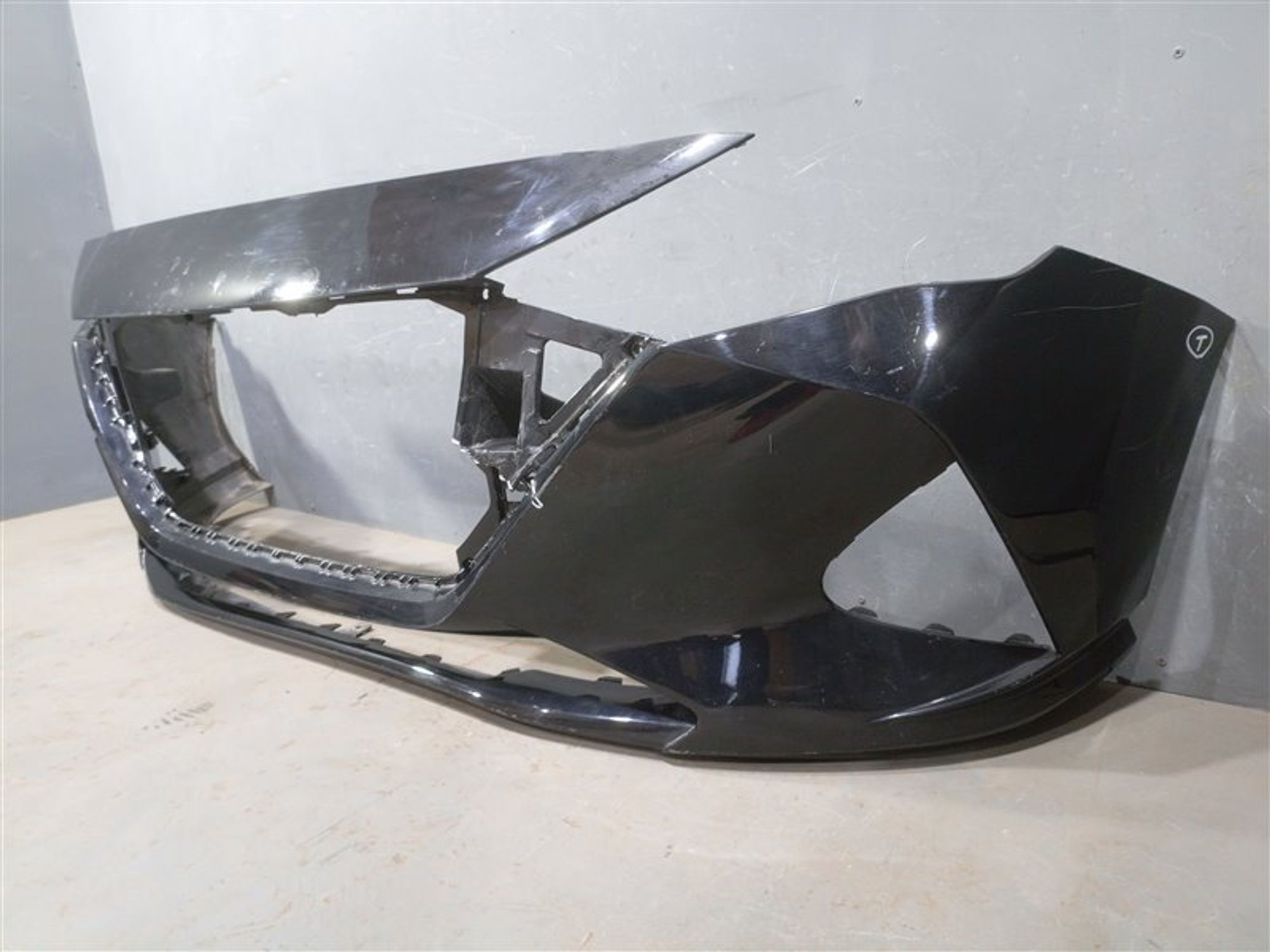 https://ycs.partsauto.market/partsauto-images/thmbs/dc0eef04b6e03176379763a38d44e994/238ecbe586178108cebb47f7f38bd158/b4fc5dcd3bf4a4d65a05e41ddcdd5254.jpg