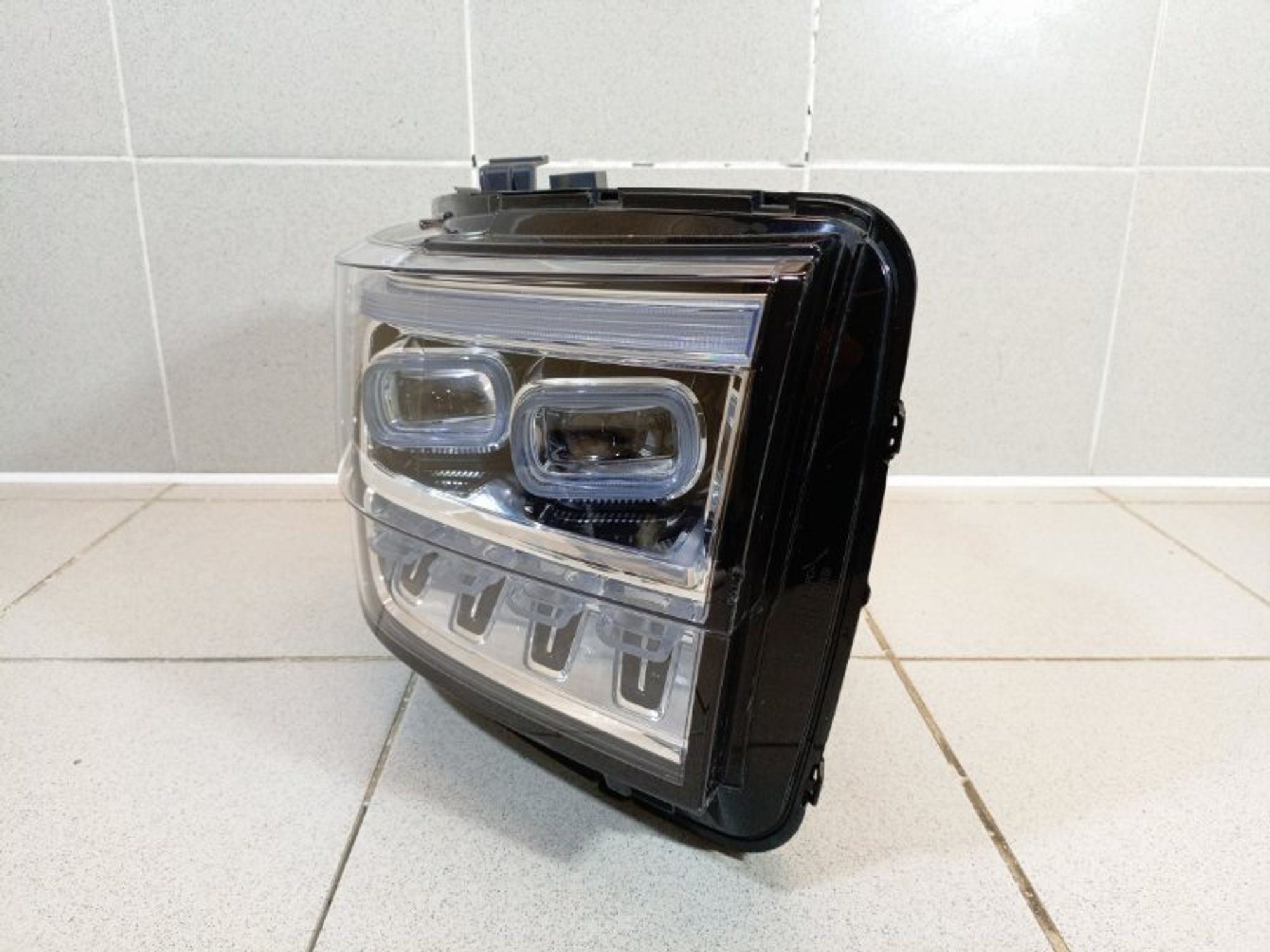 https://ycs.partsauto.market/partsauto-images/thmbs/dc0eef04b6e03176379763a38d44e994/23af6139c226657e4a18caae797717c9/2ebb60c2aa41ec3ba7283af2257a5c7f.jpg