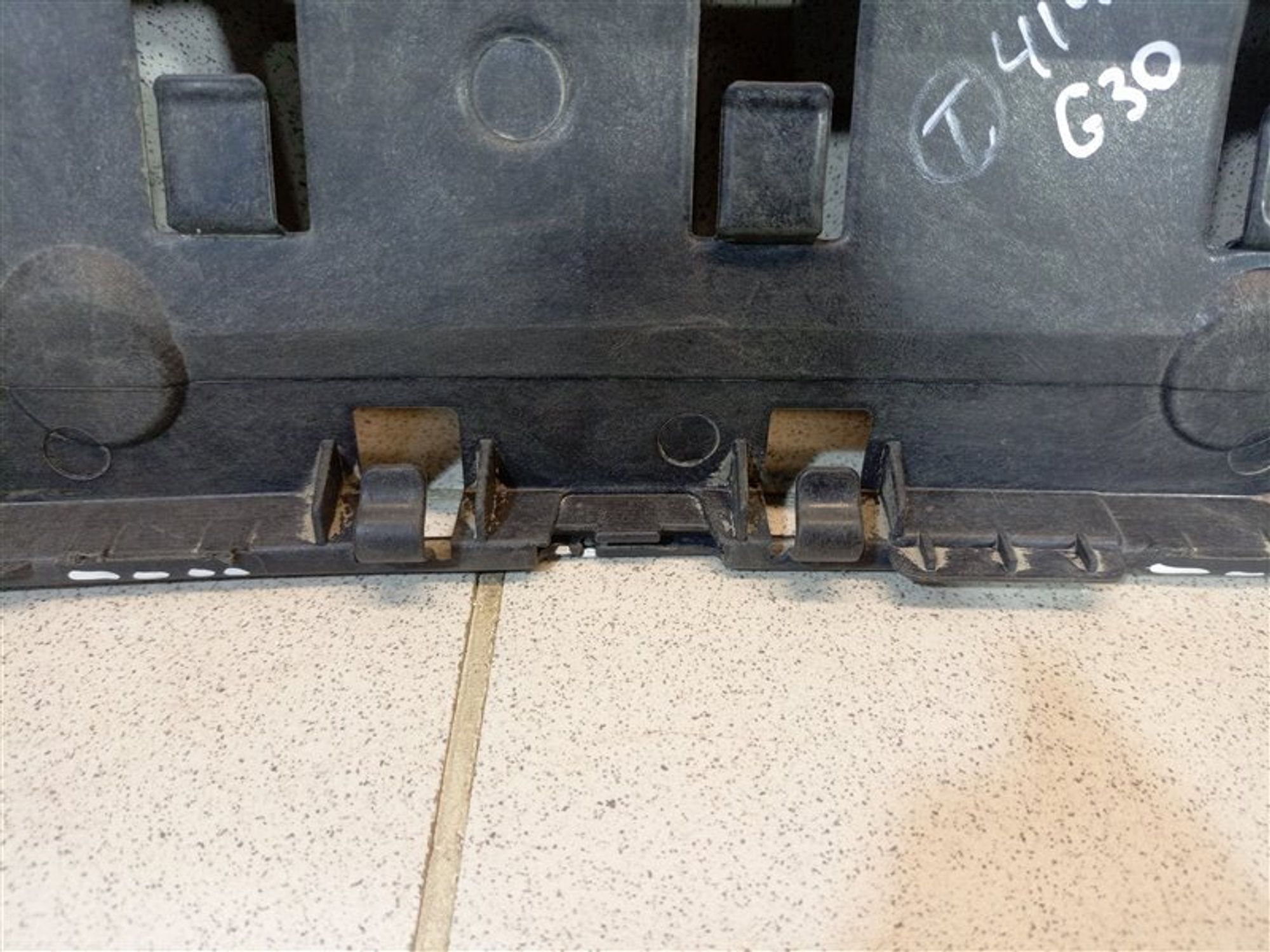 https://ycs.partsauto.market/partsauto-images/thmbs/dc0eef04b6e03176379763a38d44e994/23d4a2cfa643fcd20dbd2f60240735d6/6f902eaff43391fa254c66c1793b7271.jpg