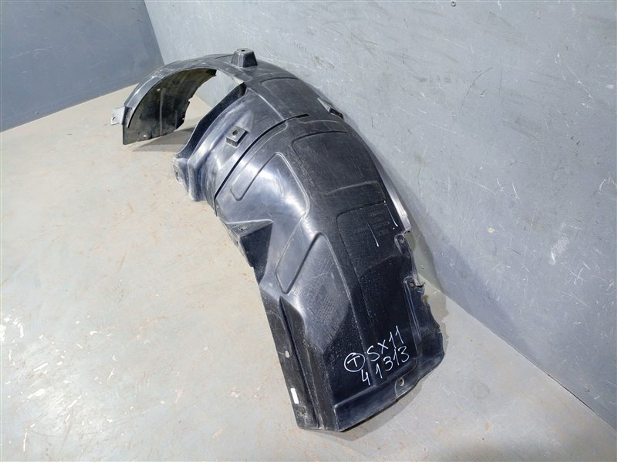 https://ycs.partsauto.market/partsauto-images/thmbs/dc0eef04b6e03176379763a38d44e994/248f2993735c0752394c986bc7285ec1/0824ba7febc362775eb76700c063eb5e.jpg