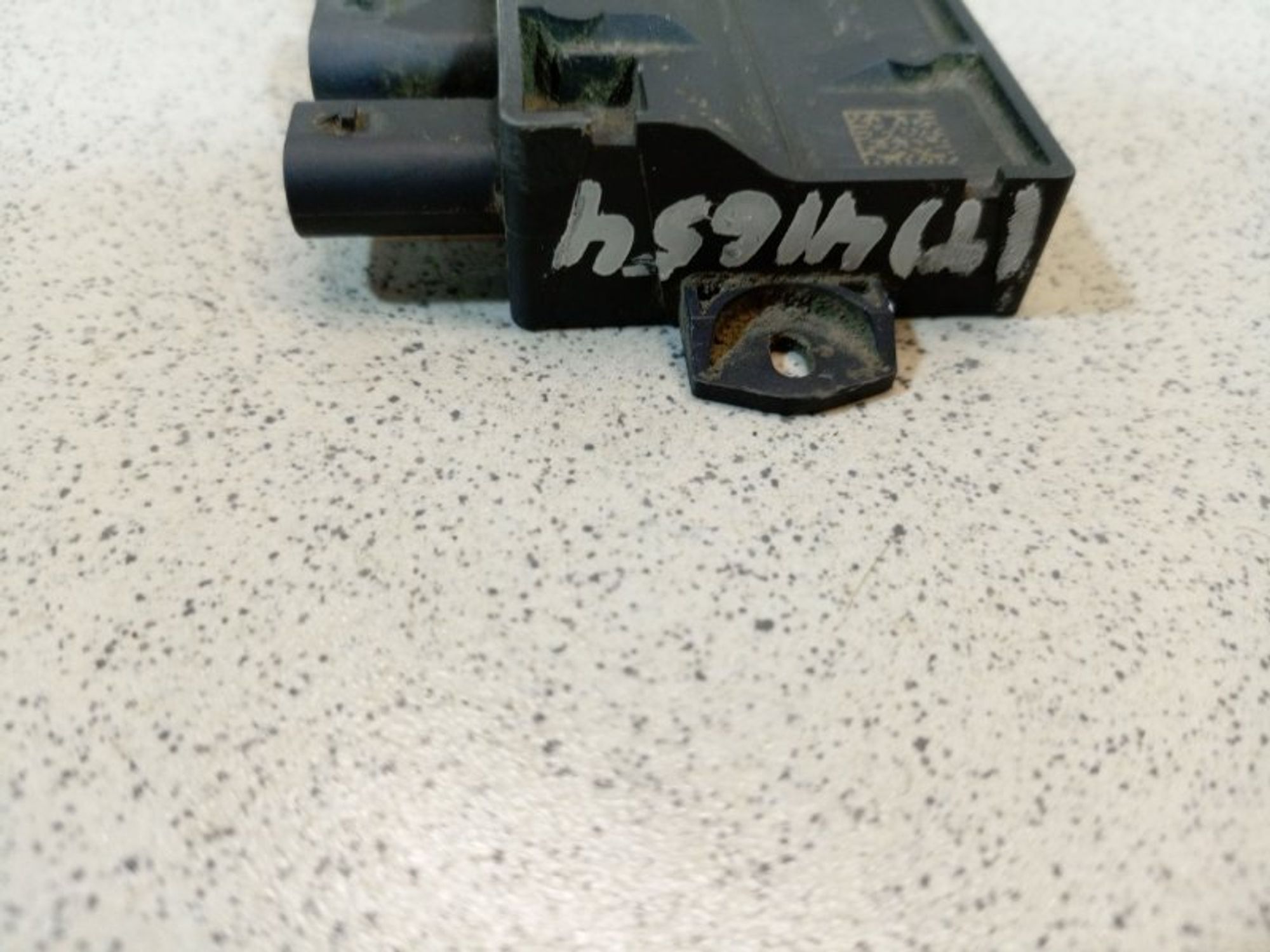 https://ycs.partsauto.market/partsauto-images/thmbs/dc0eef04b6e03176379763a38d44e994/27daf60aa306382318e4b92dcb7471c1/ff87a14ce0767073bacf166d86d866c8.jpg